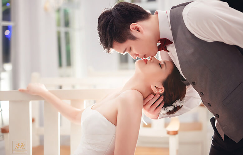 {婚攝英聖 |自主婚紗 }超人_connie~真愛婚紗基地-造型：Yuki Yen 白色夢幻