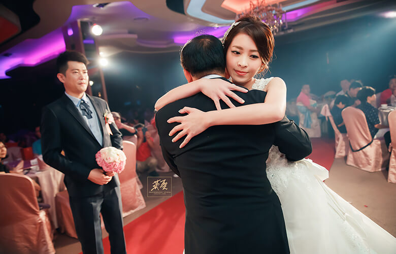 [ 婚攝英聖 | 婚禮記錄 ]鴻傑+詩詒{ 地點: 富城閣宴會莊園}