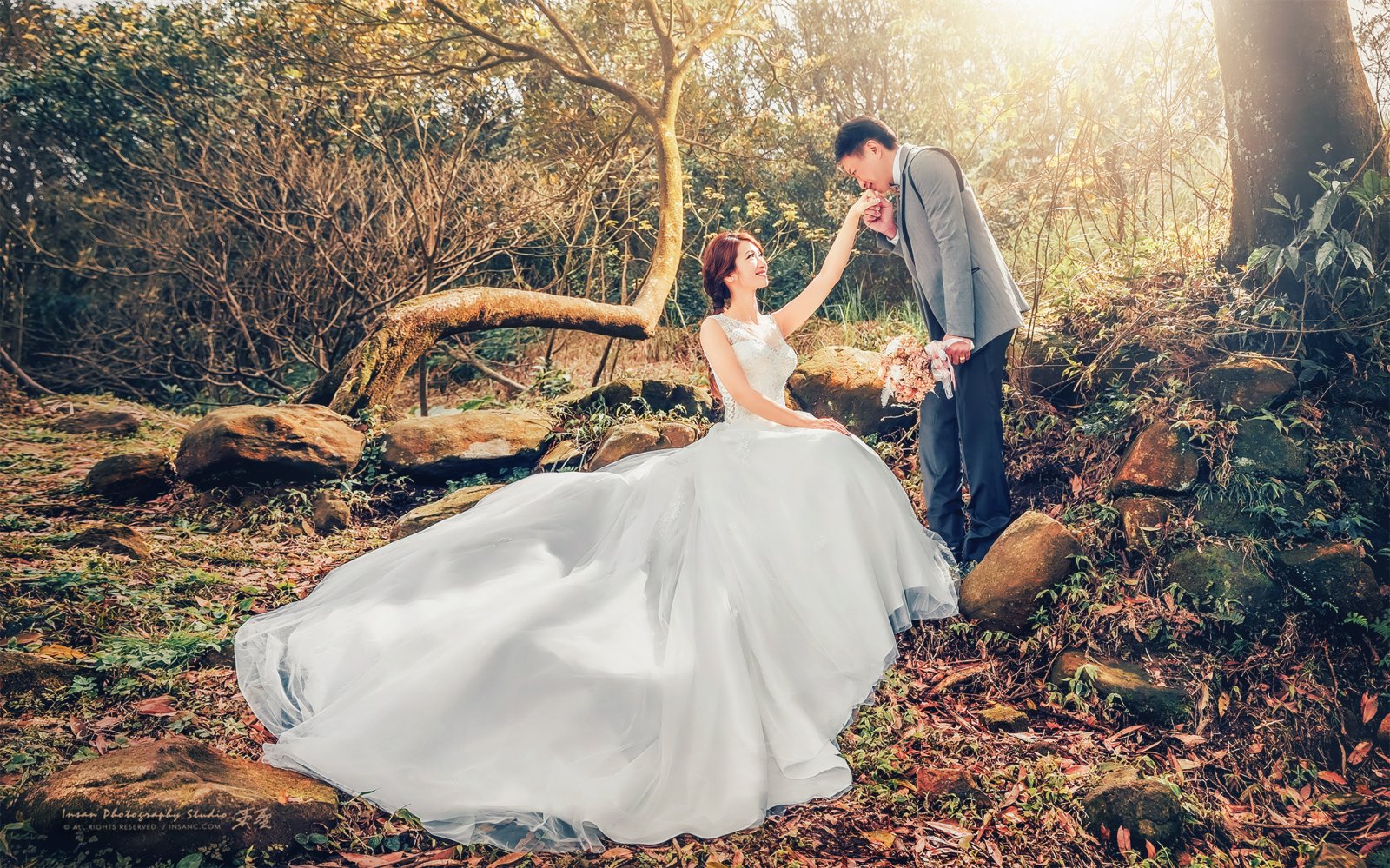 {婚攝英聖 |自主婚紗 }~ Sara+Jalon婚紗-冷水坑-沙崙海灘-造型 : 昀臻
