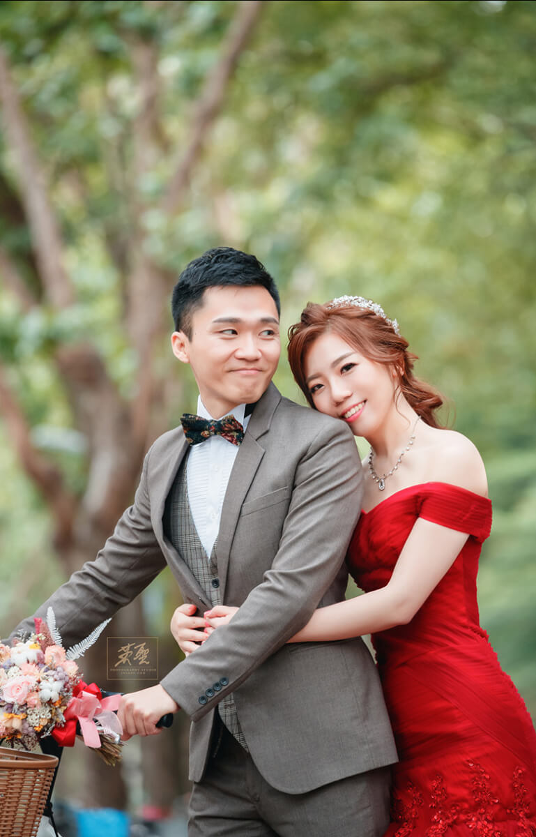 {婚攝英聖 |自主婚紗 }~祐嘉+佳蒨婚紗-台大-北投文物館-花卉試驗中心-造型：Yuki Yen 白色夢幻