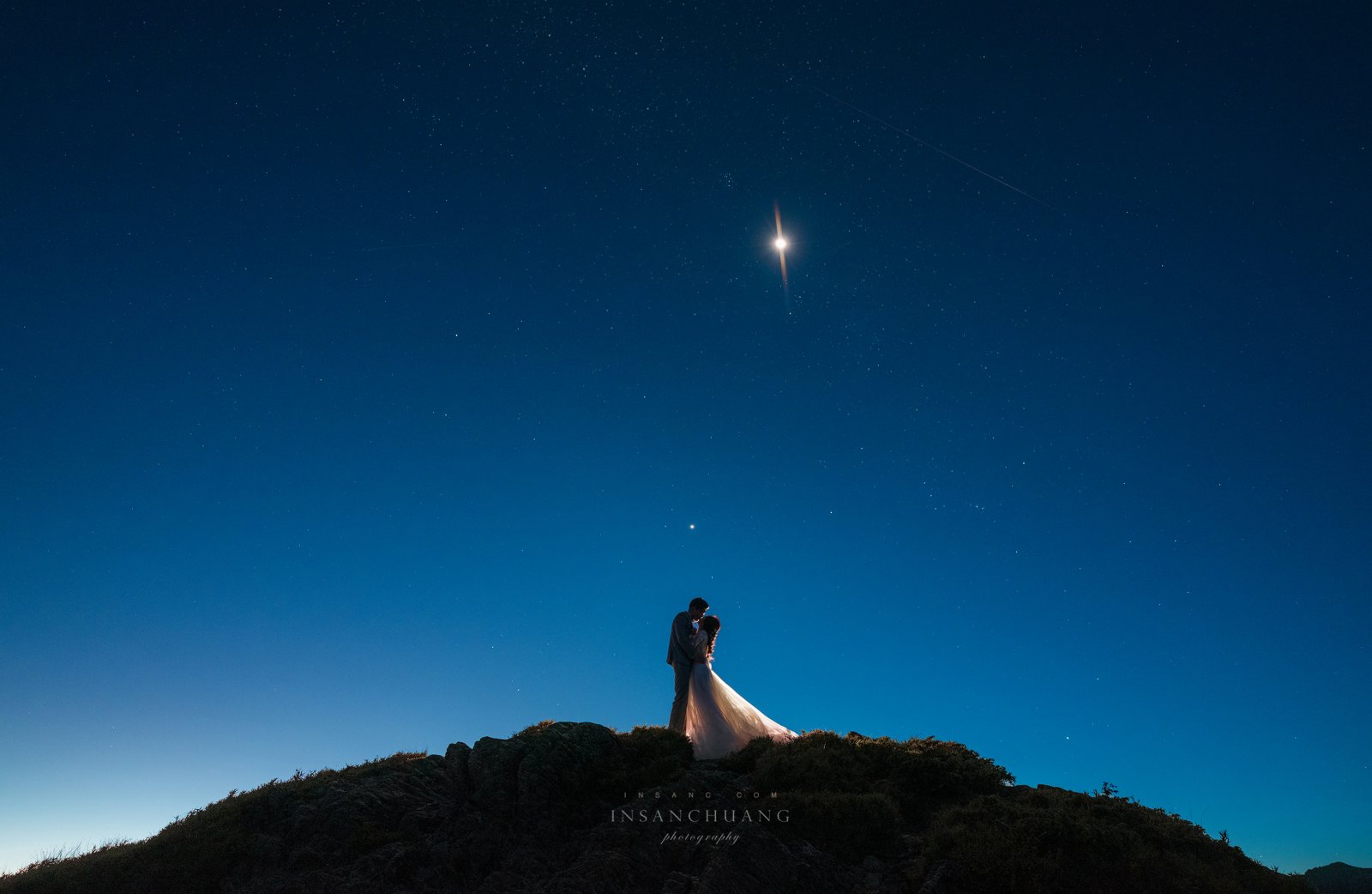 {婚攝英聖 |自主婚紗 }~ 凱+蘇 英仙座流星雨合歡山婚紗日出星空銀河婚紗-高山婚紗-造型: 崔羿樂