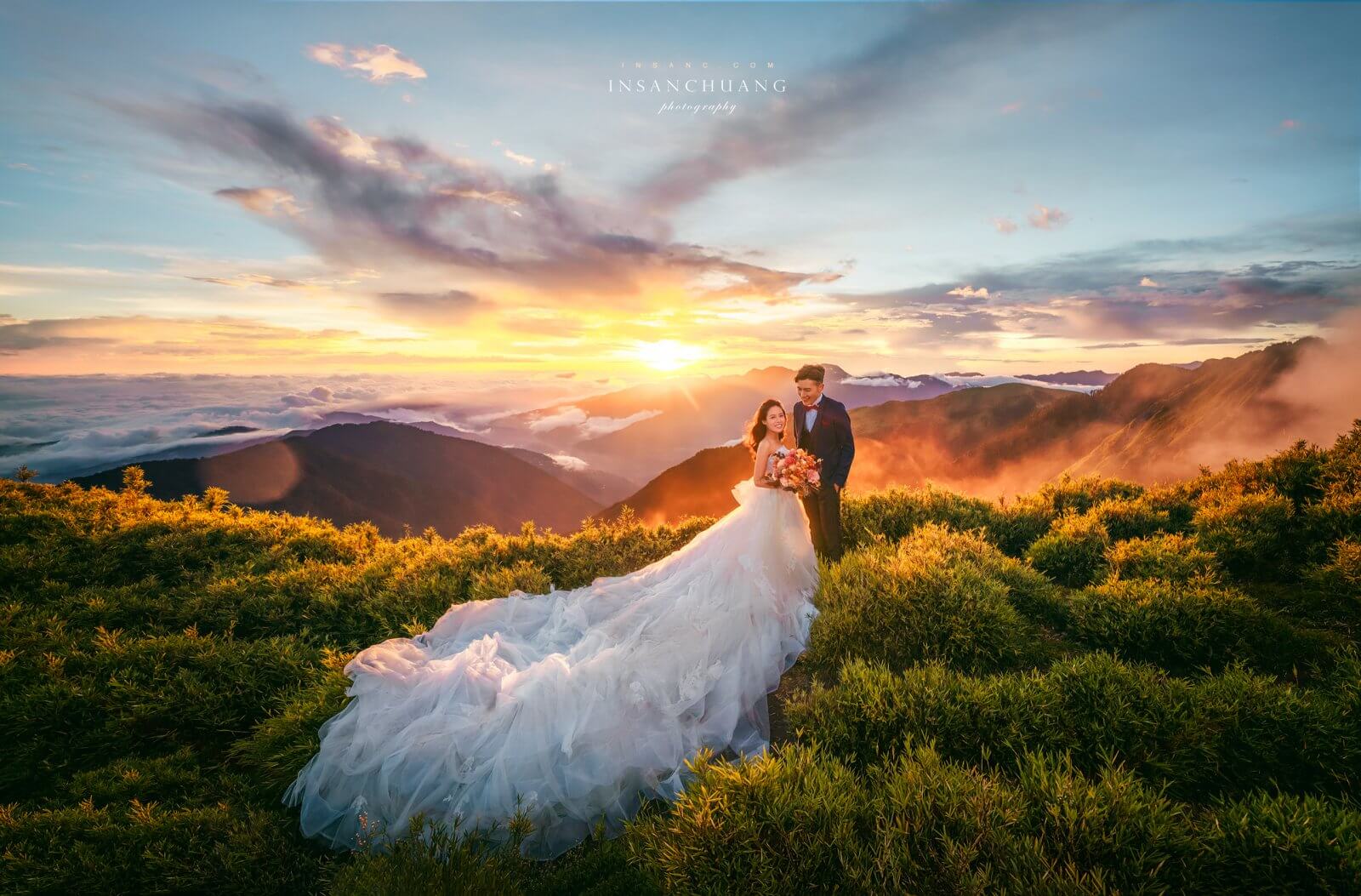 {婚攝英聖 |自主婚紗 }~ Martin+Cathy合歡山婚紗日出夕陽雲海星空銀河婚紗--高山婚紗-老英格蘭-造型: 晼屏 1 婚攝英聖-合歡山婚紗-主峰夕陽雲海婚紗