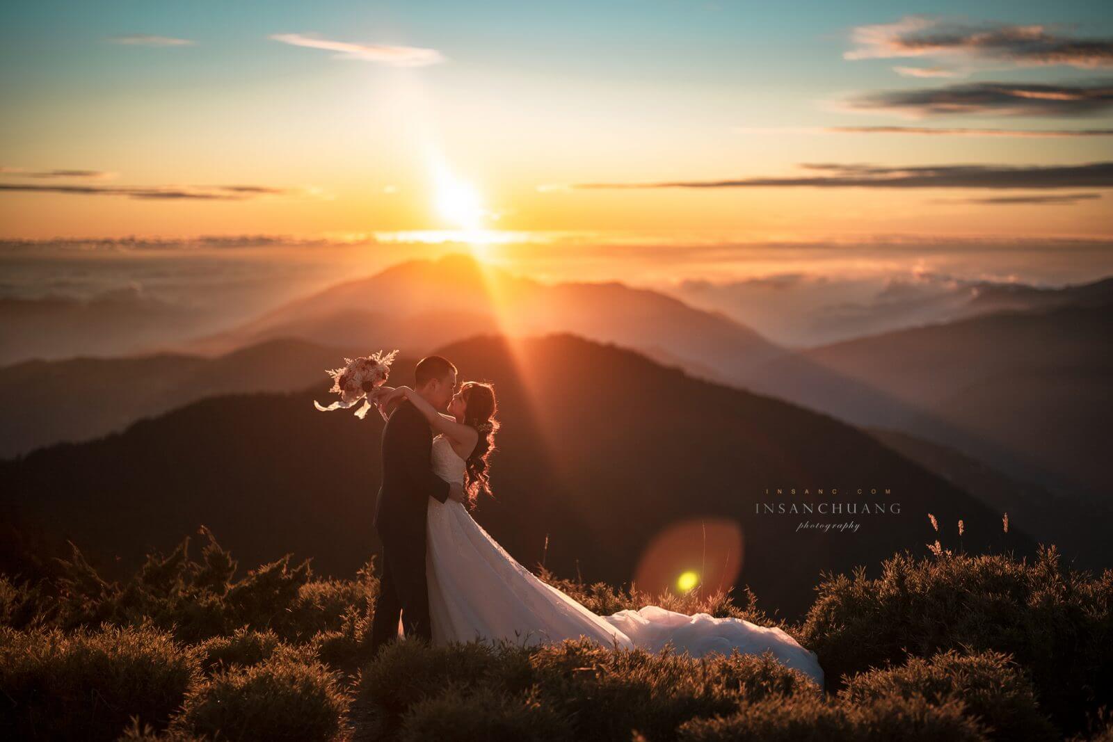 {婚攝英聖 |自主婚紗}Andy+Emily合歡山婚紗-青青草原雲海夕陽婚紗-高山婚紗-造型:朵咪