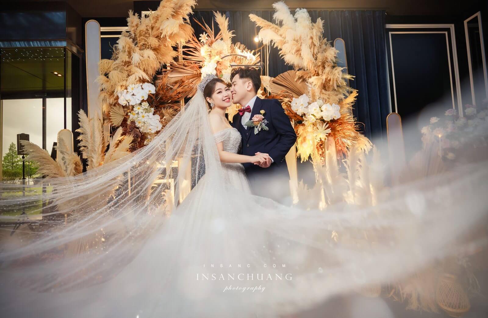 [ 婚攝英聖 | 桃園婚攝 ]  Chris+Tina  { 地點:桃園 皇家薇庭 法蘭新廳 }