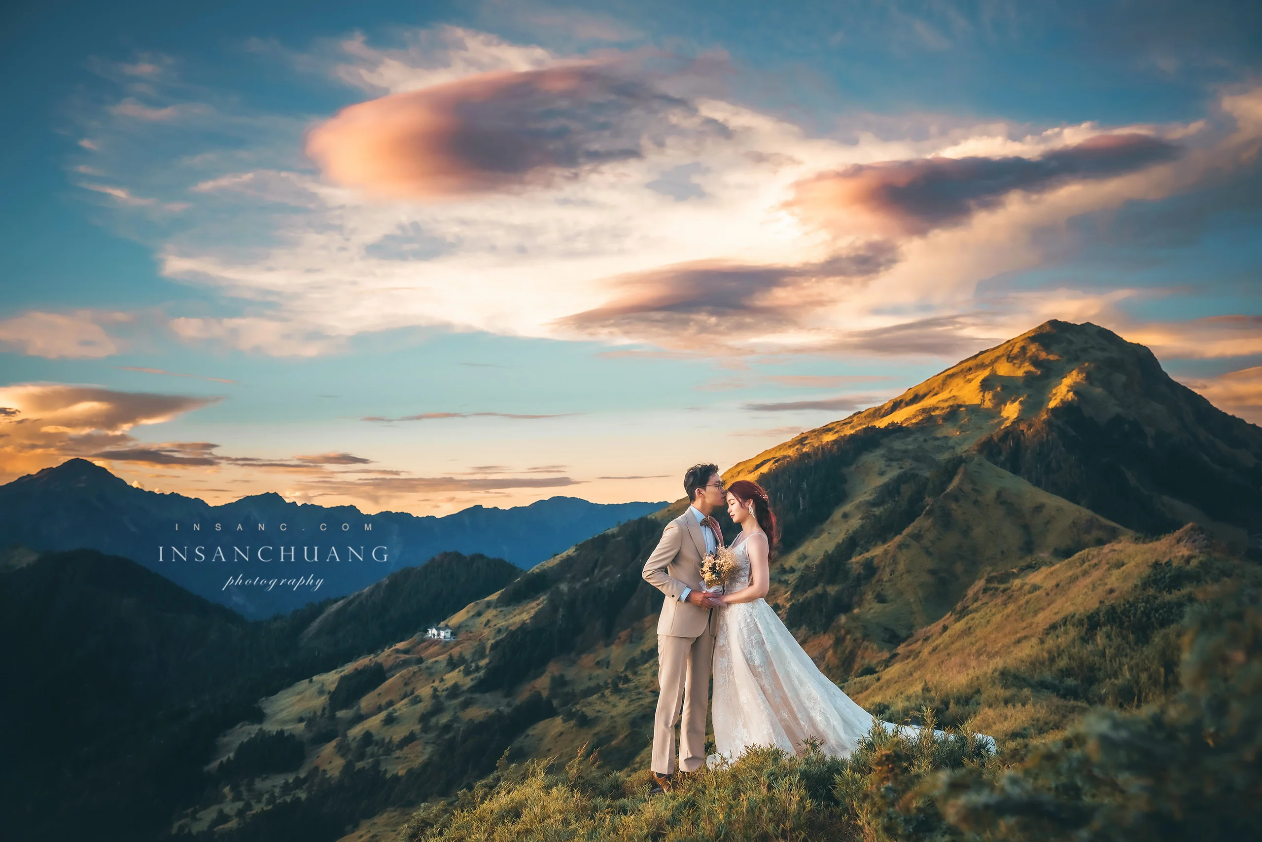 合歡山婚紗景點(合歡山群峰/老英格蘭/清境)-10個英聖婚紗攝影超美外拍景點|精華作品懶人包 57 合歡山婚紗景點(合歡山群峰/老英格蘭/清境)-10個英聖婚紗攝影超美外拍景點|精華作品懶人包 婚攝英聖