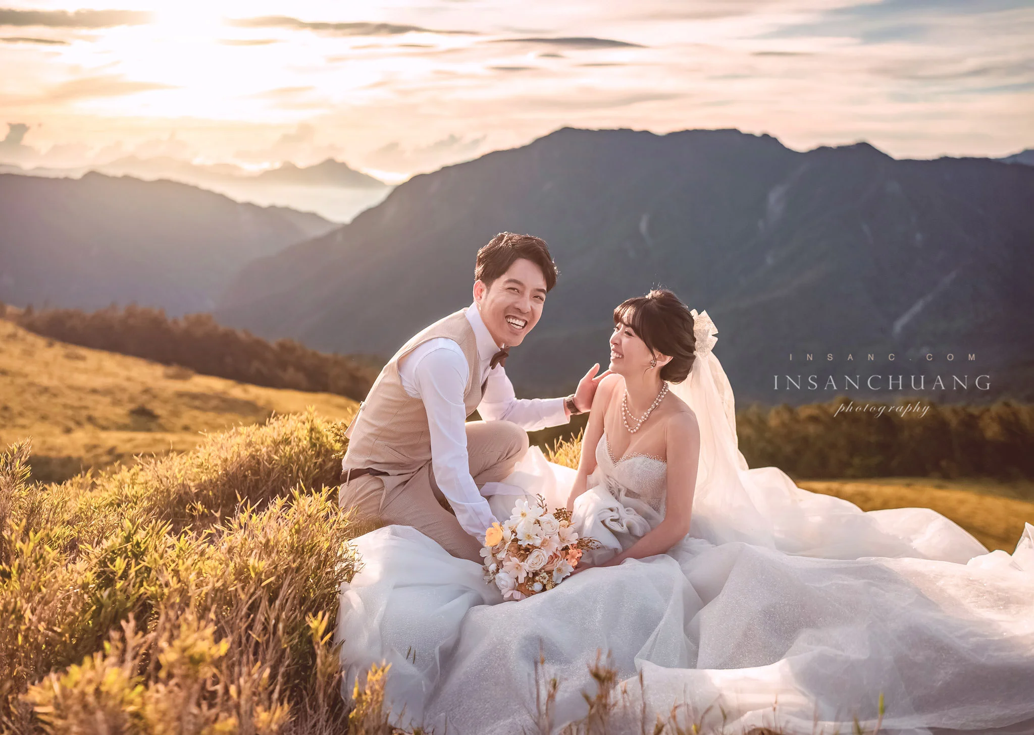 大膽玩色：Alex+恩菱合歡山高山婚紗-造型:朵咪 婚攝英聖
