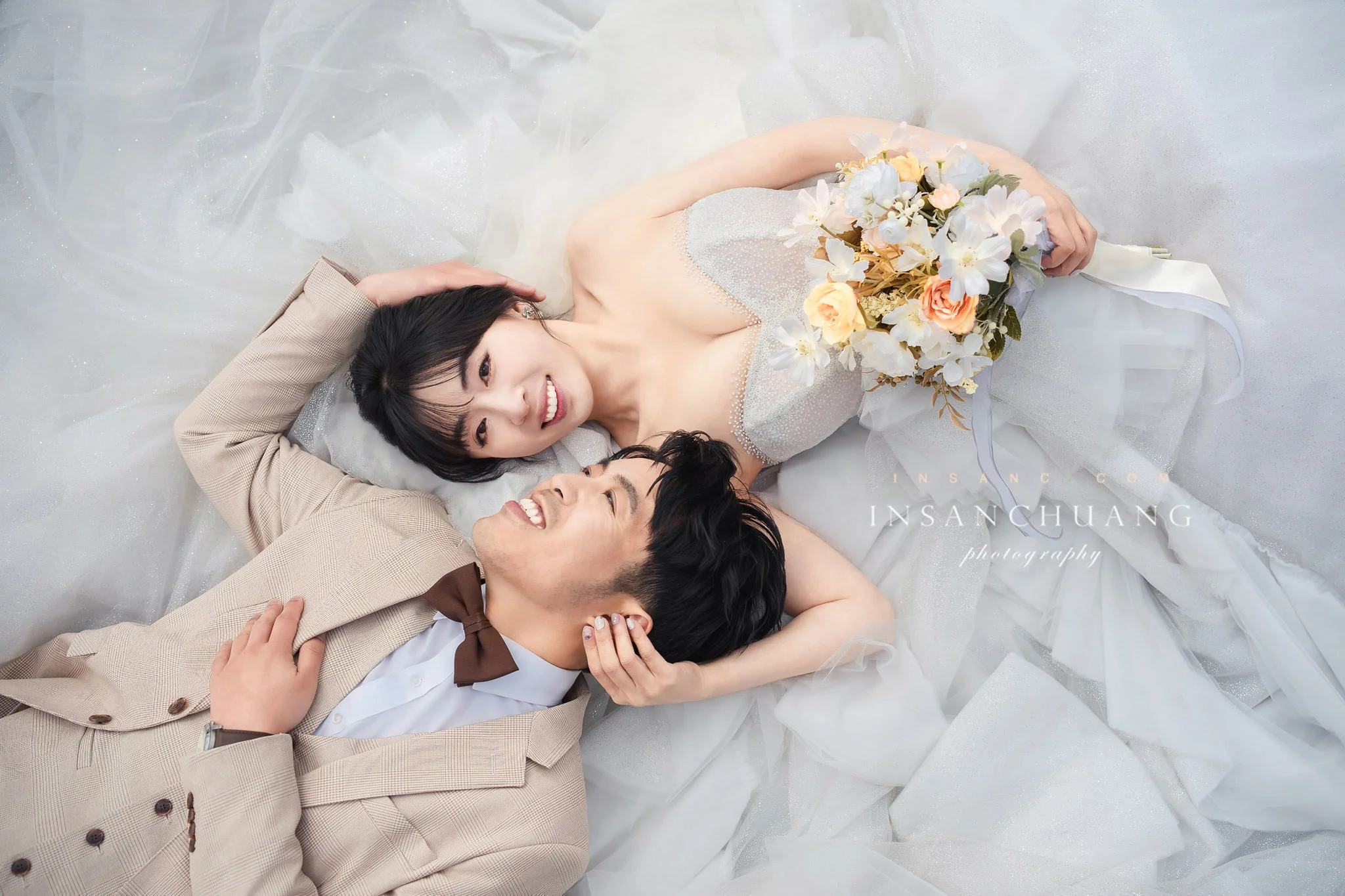 大膽玩色：Alex+恩菱合歡山高山婚紗-造型:朵咪 婚攝英聖