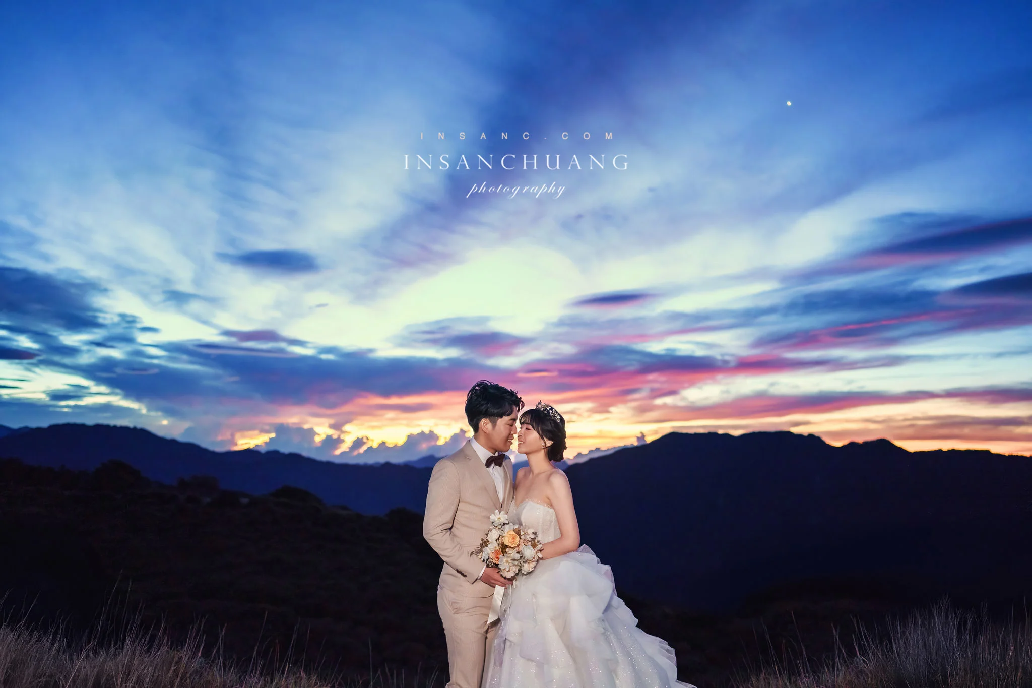 大膽玩色：Alex+恩菱合歡山高山婚紗-造型:朵咪 婚攝英聖