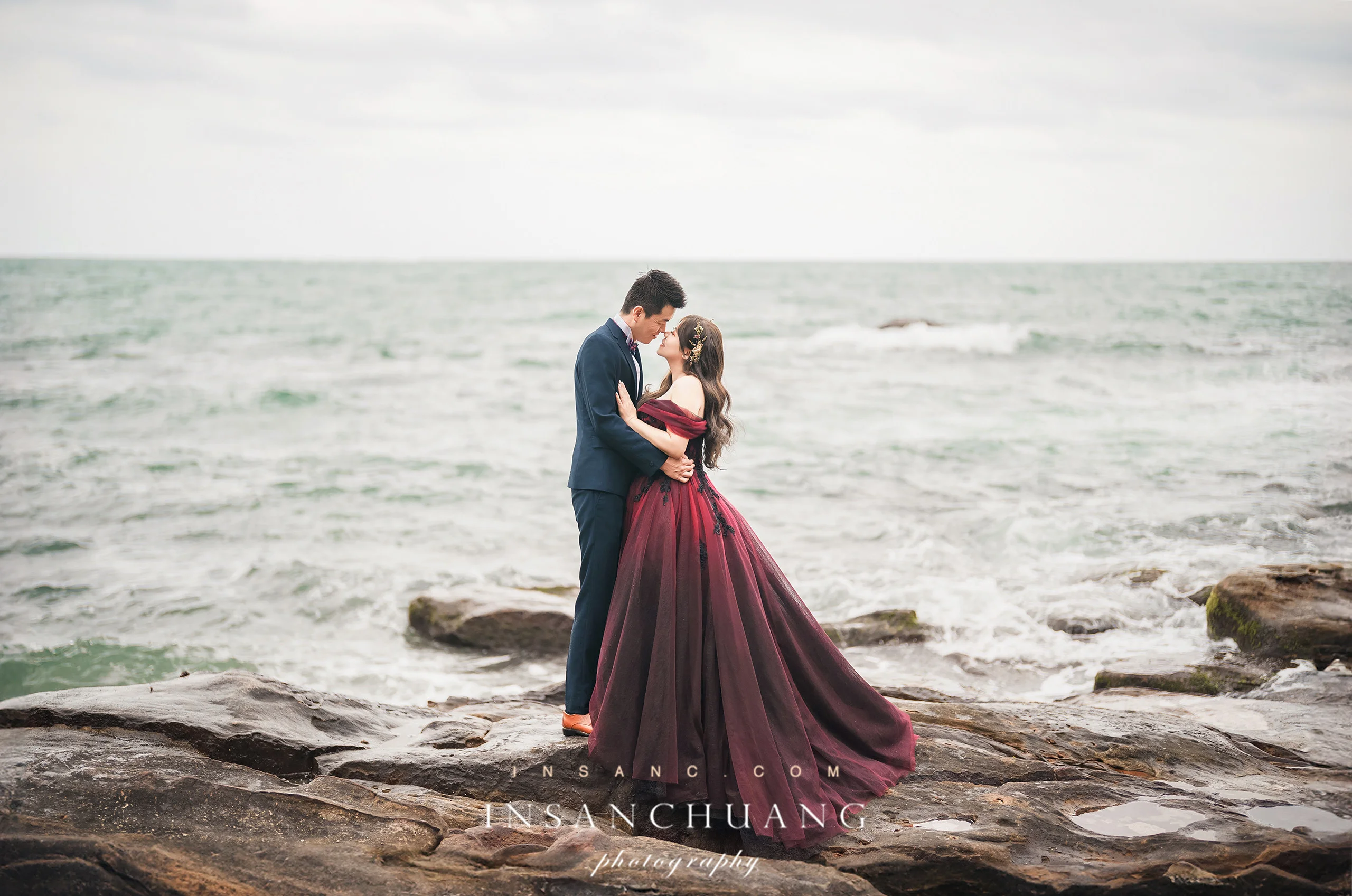 {婚攝英聖 |自主婚紗}小賴+佳筠季節限定繡球花婚紗-萬里高家繡球花第三園區-神秘海岸-造型:晼屏 婚攝英聖