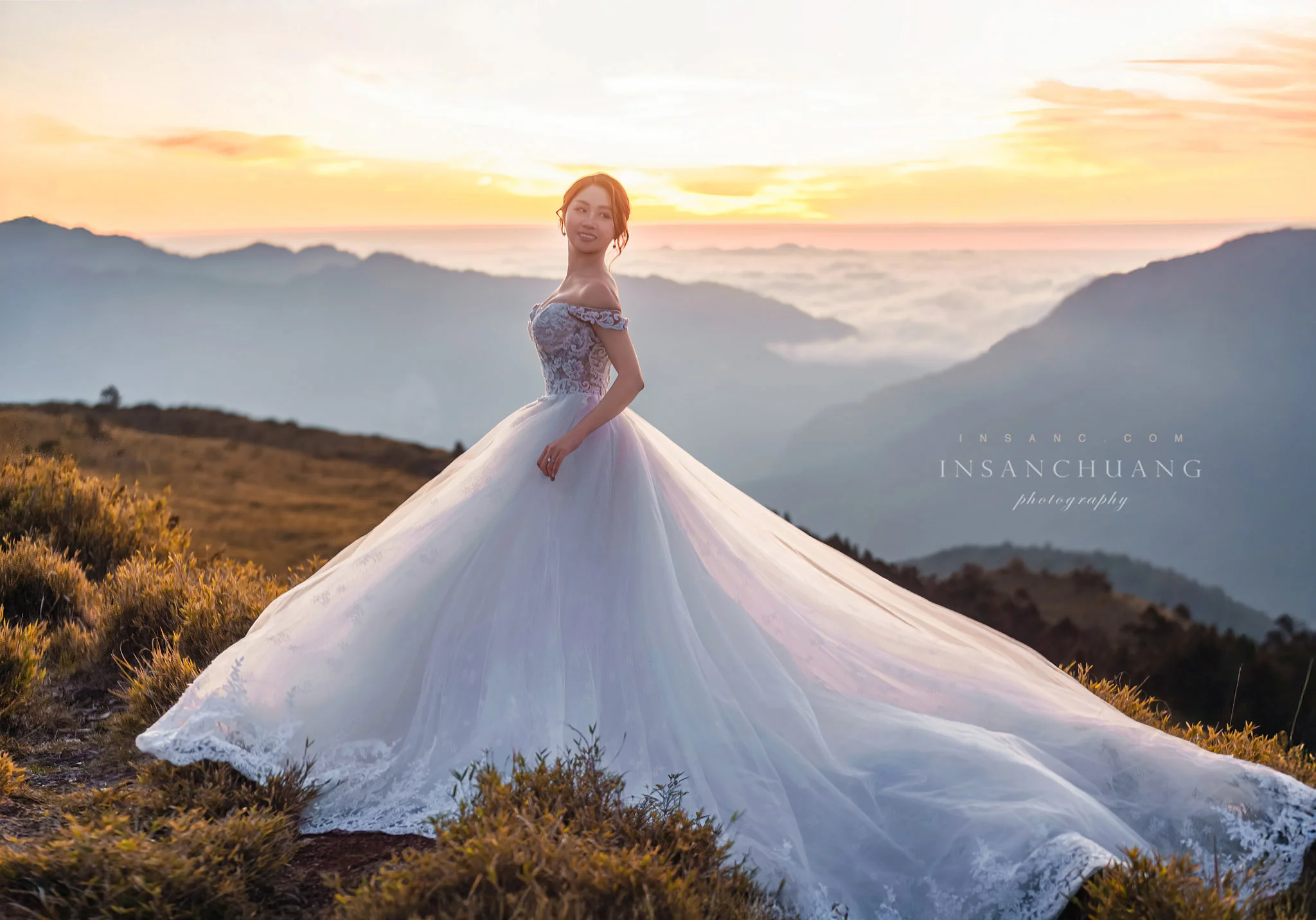 {婚攝英聖|自主婚紗}James+Claire合歡山婚紗-星空雲海日出婚紗攝影-高山婚紗-便服婚紗-造型:朵咪 婚攝英聖