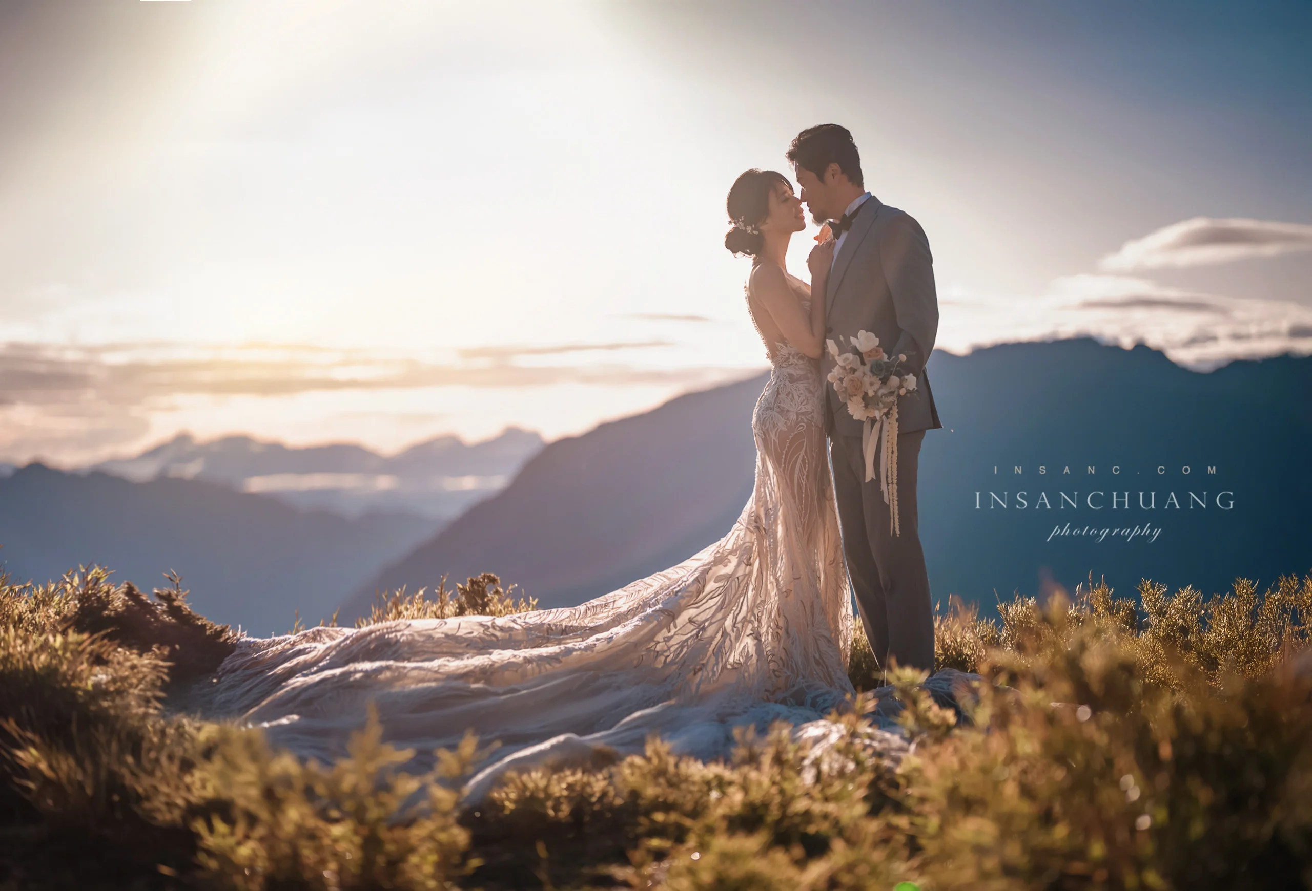 {婚攝英聖|自主婚紗}Justy+Mina合歡山高山婚紗-夕陽星空日出雲海婚紗攝影-造型:崔羿樂 婚攝英聖