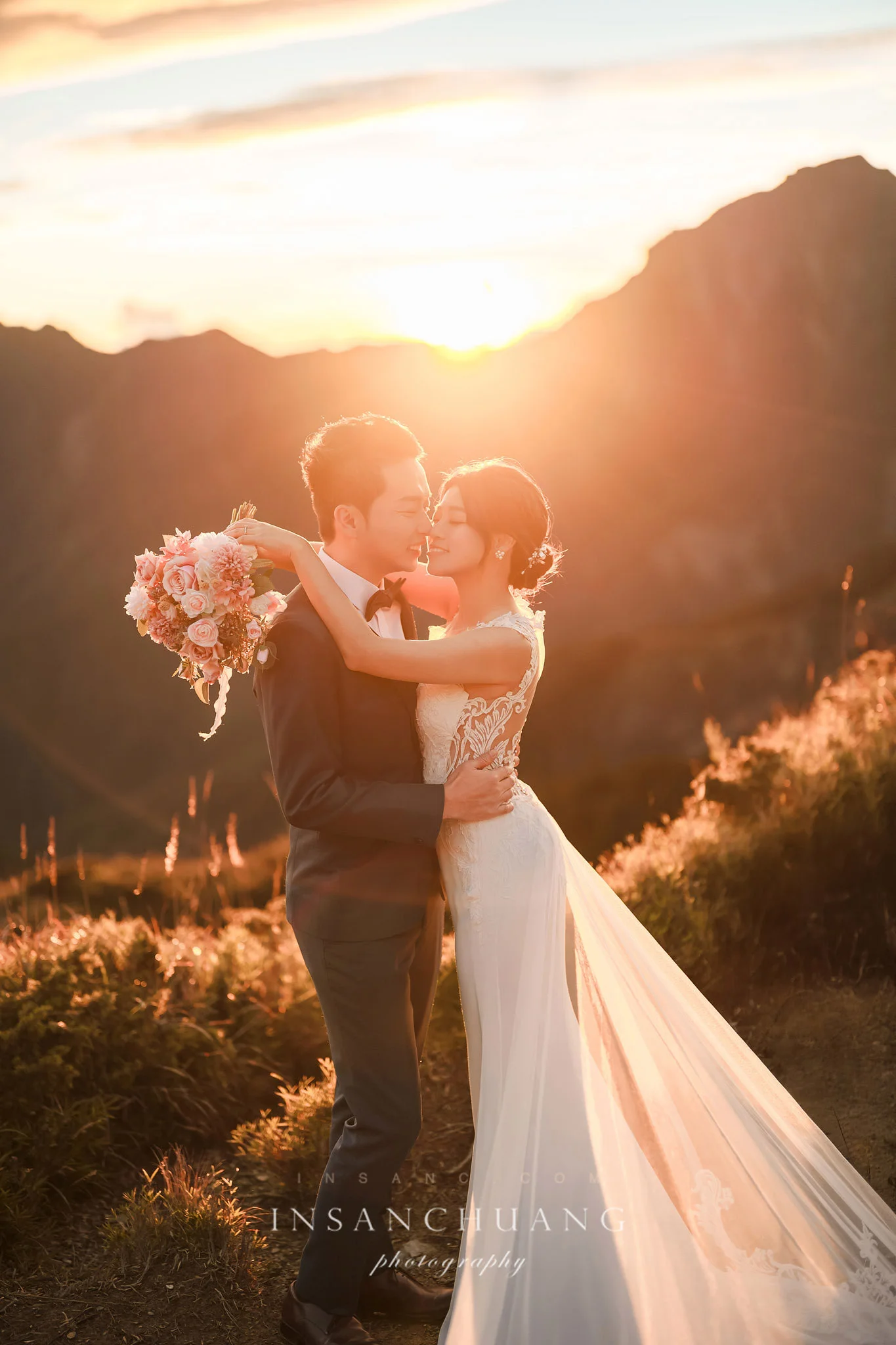 {婚攝英聖|自主婚紗}Lydia+Evan合歡山高山婚紗攝影-台大校園婚紗-合歡山星空日出婚紗-造型:朵咪 婚攝英聖