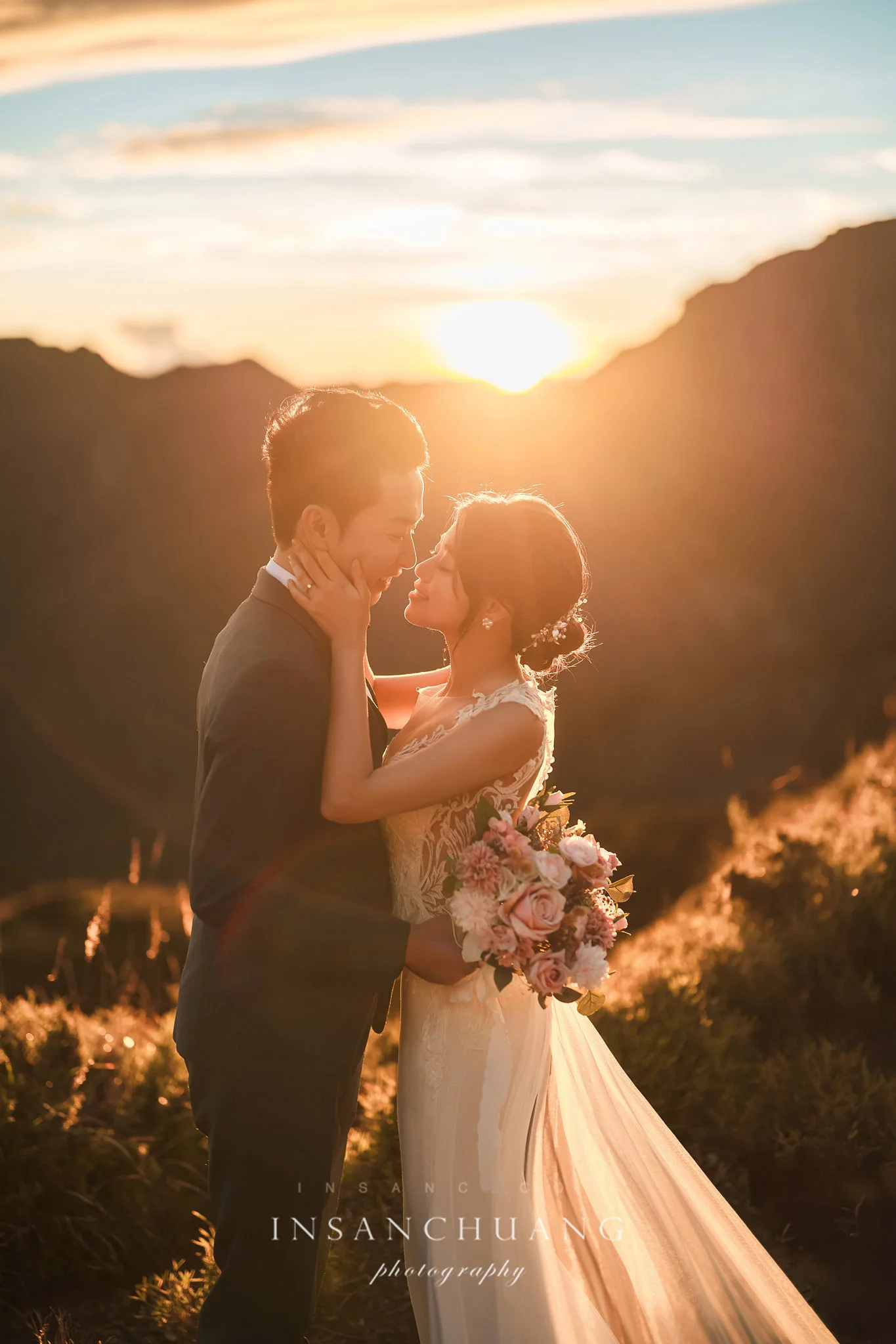 {婚攝英聖|自主婚紗}Lydia+Evan合歡山高山婚紗攝影-台大校園婚紗-合歡山星空日出婚紗-造型:朵咪 婚攝英聖