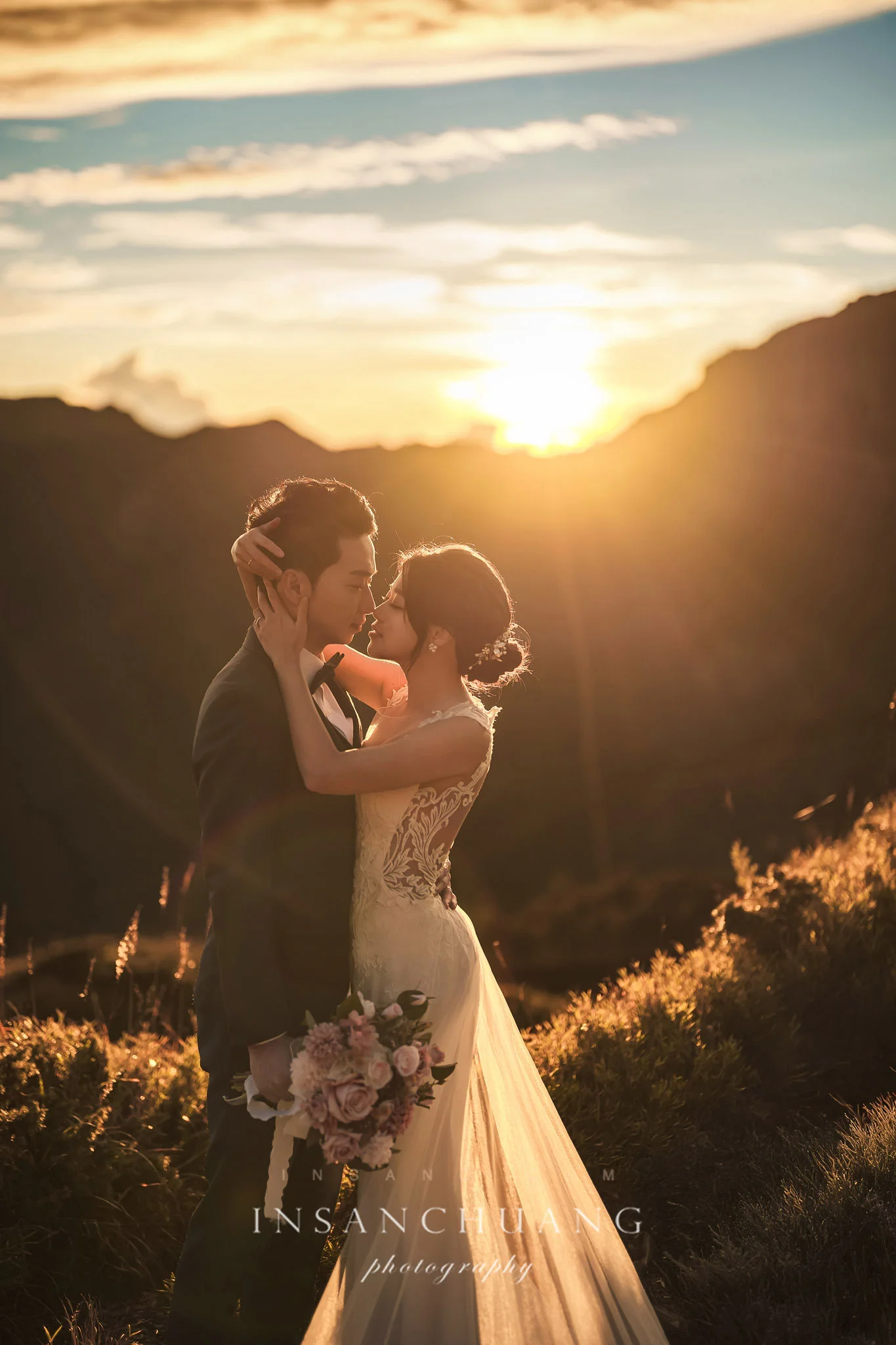 {婚攝英聖|自主婚紗}Lydia+Evan合歡山高山婚紗攝影-台大校園婚紗-合歡山星空日出婚紗-造型:朵咪 婚攝英聖