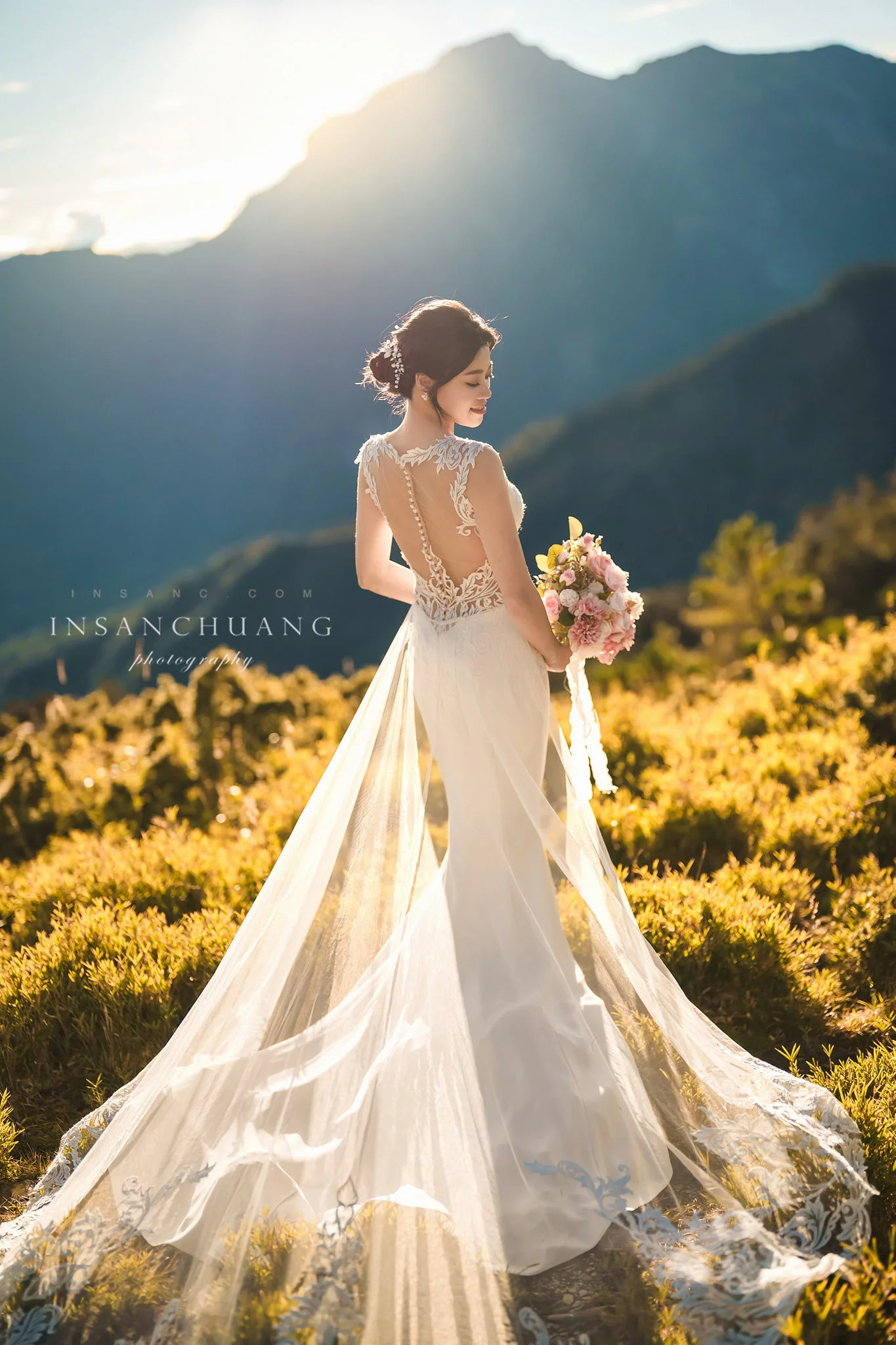 {婚攝英聖|自主婚紗}Lydia+Evan合歡山高山婚紗攝影-台大校園婚紗-合歡山星空日出婚紗-造型:朵咪 婚攝英聖
