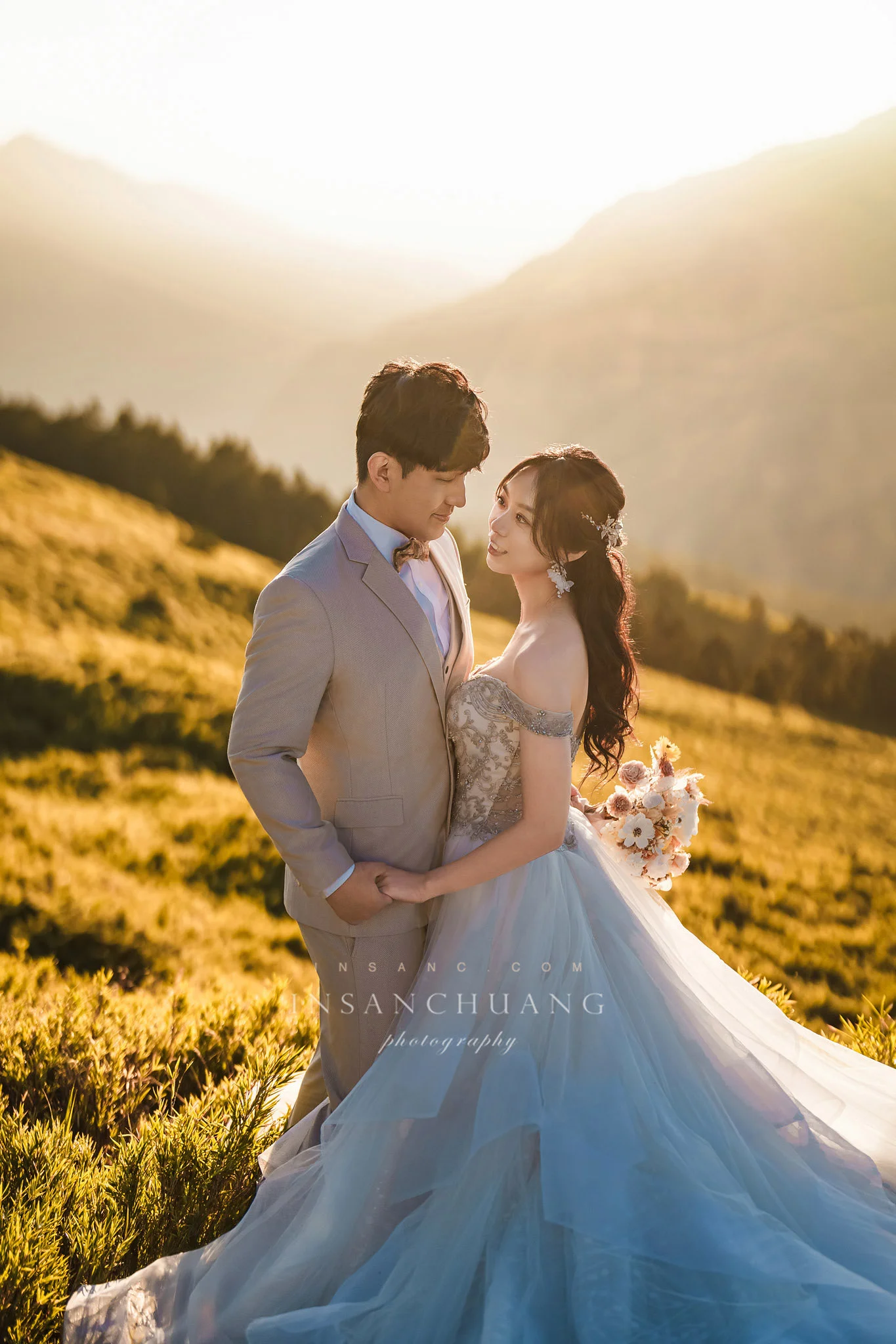 {婚攝英聖|自主婚紗}Tommy+Ellen合歡山高山婚紗-露營婚紗-便服婚紗-夕陽星空日出婚紗攝影-造型:朵咪 19 {婚攝英聖|自主婚紗}Tommy+Ellen合歡山高山婚紗-露營婚紗-便服婚紗-夕陽星空日出婚紗攝影-造型:朵咪 婚攝英聖