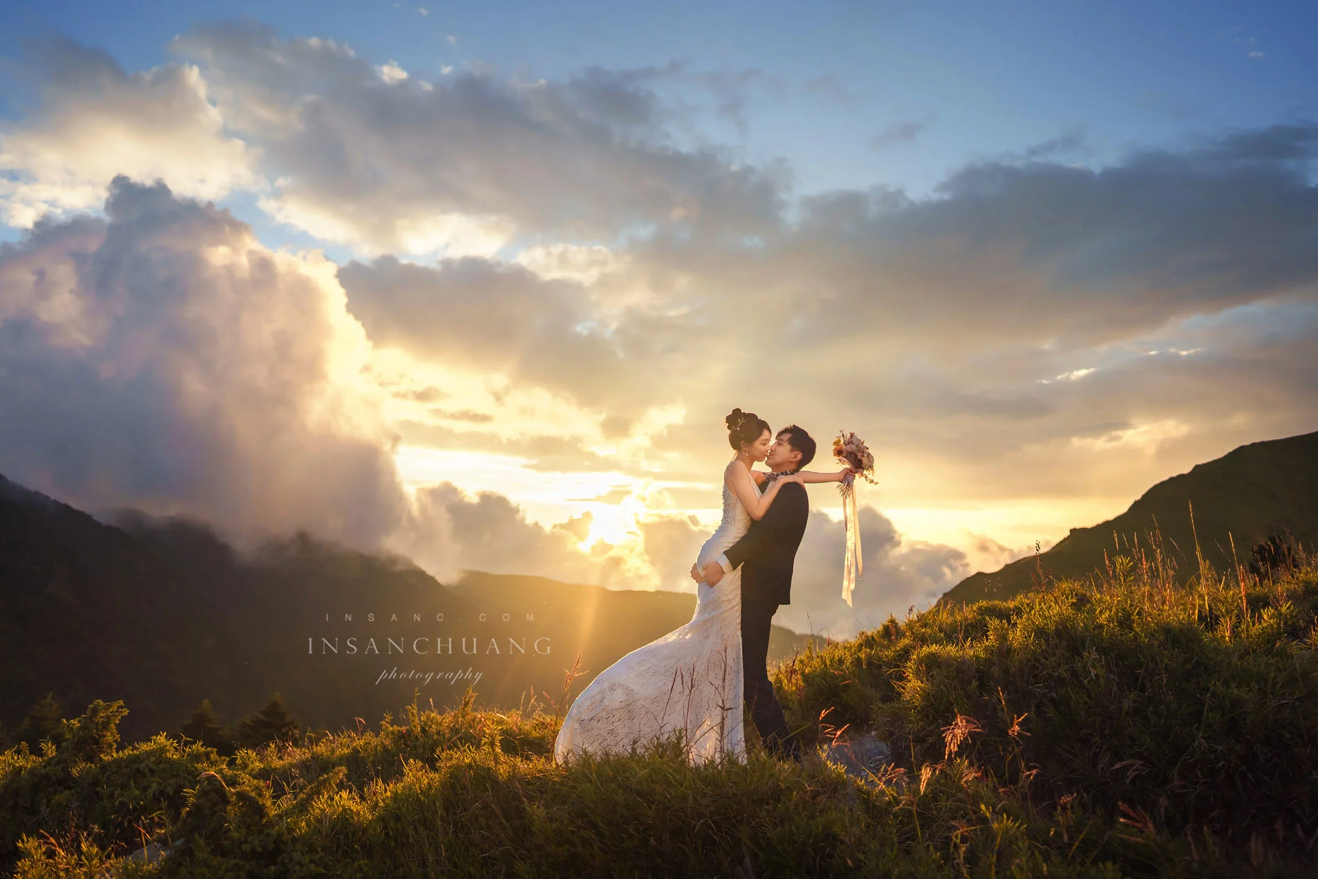{婚攝英聖|自主婚紗}Tommy+Ellen合歡山高山婚紗-露營婚紗-便服婚紗-夕陽星空日出婚紗攝影-造型:朵咪 28 {婚攝英聖|自主婚紗}Tommy+Ellen合歡山高山婚紗-露營婚紗-便服婚紗-夕陽星空日出婚紗攝影-造型:朵咪 婚攝英聖
