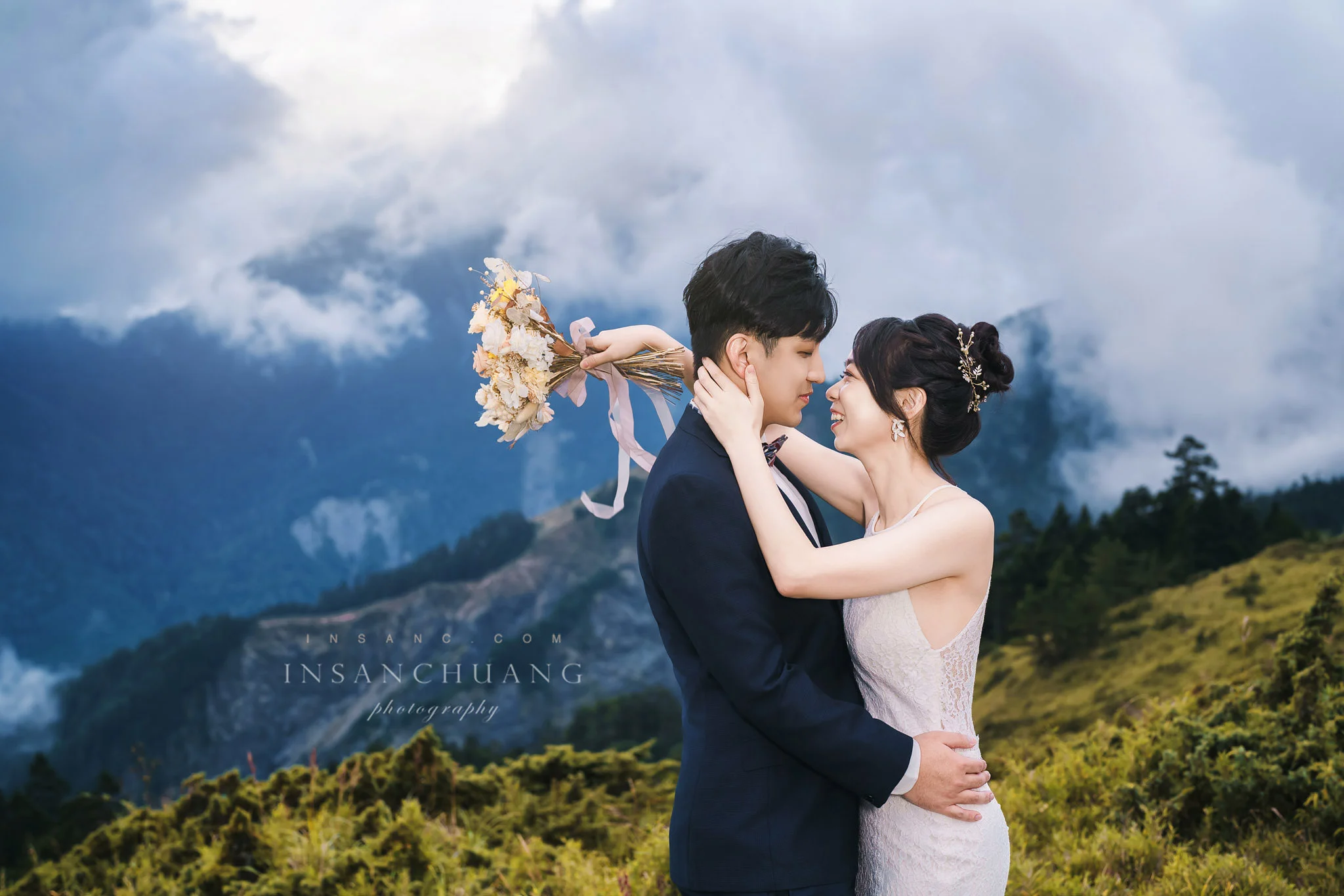 {婚攝英聖|自主婚紗}Tommy+Ellen合歡山高山婚紗-露營婚紗-便服婚紗-夕陽星空日出婚紗攝影-造型:朵咪 33 {婚攝英聖|自主婚紗}Tommy+Ellen合歡山高山婚紗-露營婚紗-便服婚紗-夕陽星空日出婚紗攝影-造型:朵咪 婚攝英聖