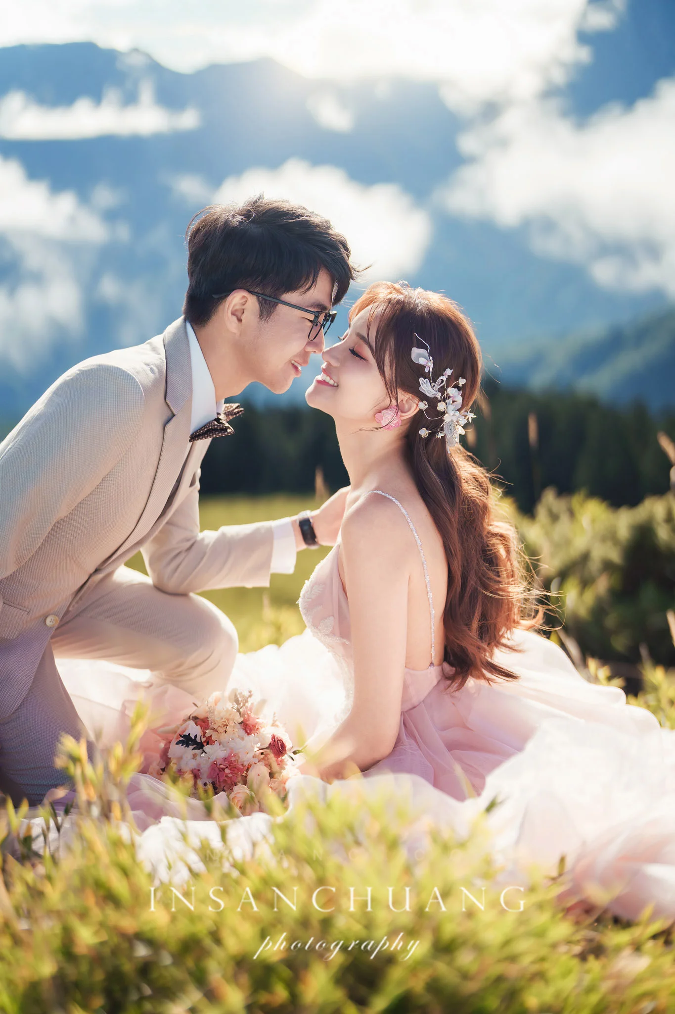 {婚攝英聖|自主婚紗}博士+咪咪高山婚紗攝影-合歡山日出婚紗-台中都會街拍-海邊夕陽婚紗-造型:朵咪 婚攝英聖