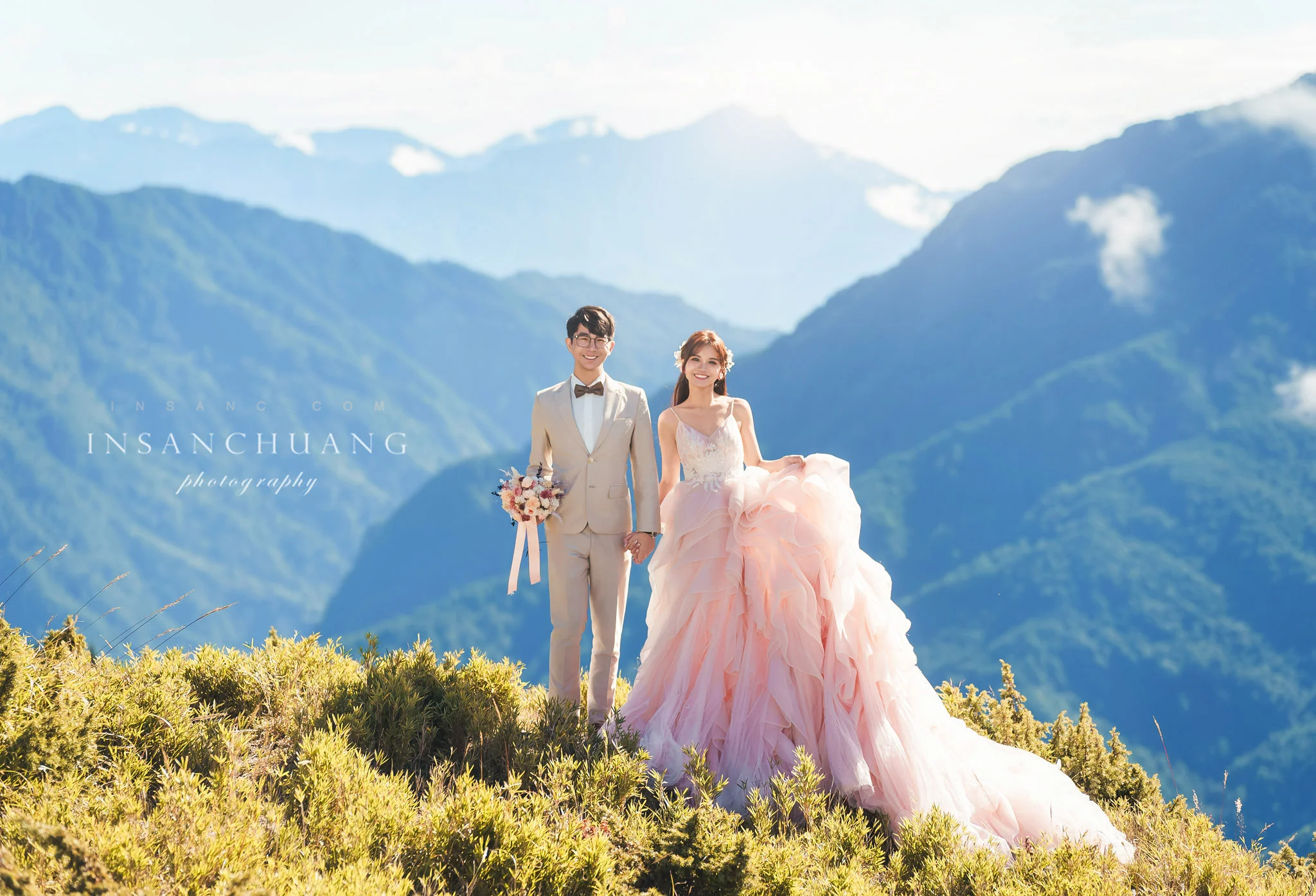 {婚攝英聖|自主婚紗}博士+咪咪高山婚紗攝影-合歡山日出婚紗-台中都會街拍-海邊夕陽婚紗-造型:朵咪 婚攝英聖