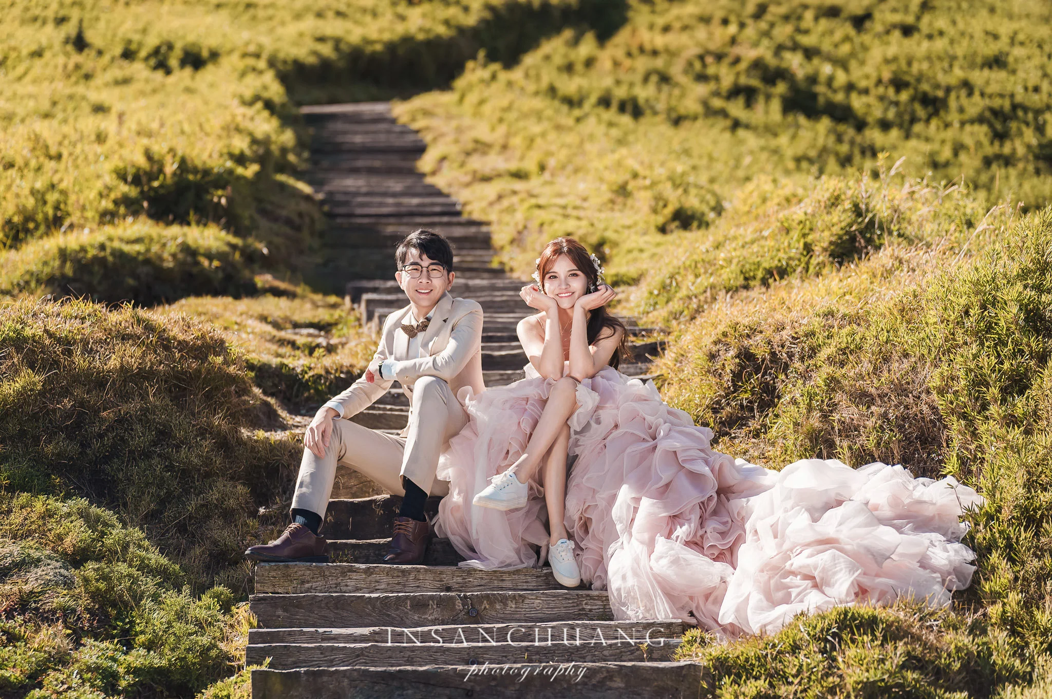 {婚攝英聖|自主婚紗}博士+咪咪高山婚紗攝影-合歡山日出婚紗-台中都會街拍-海邊夕陽婚紗-造型:朵咪 婚攝英聖