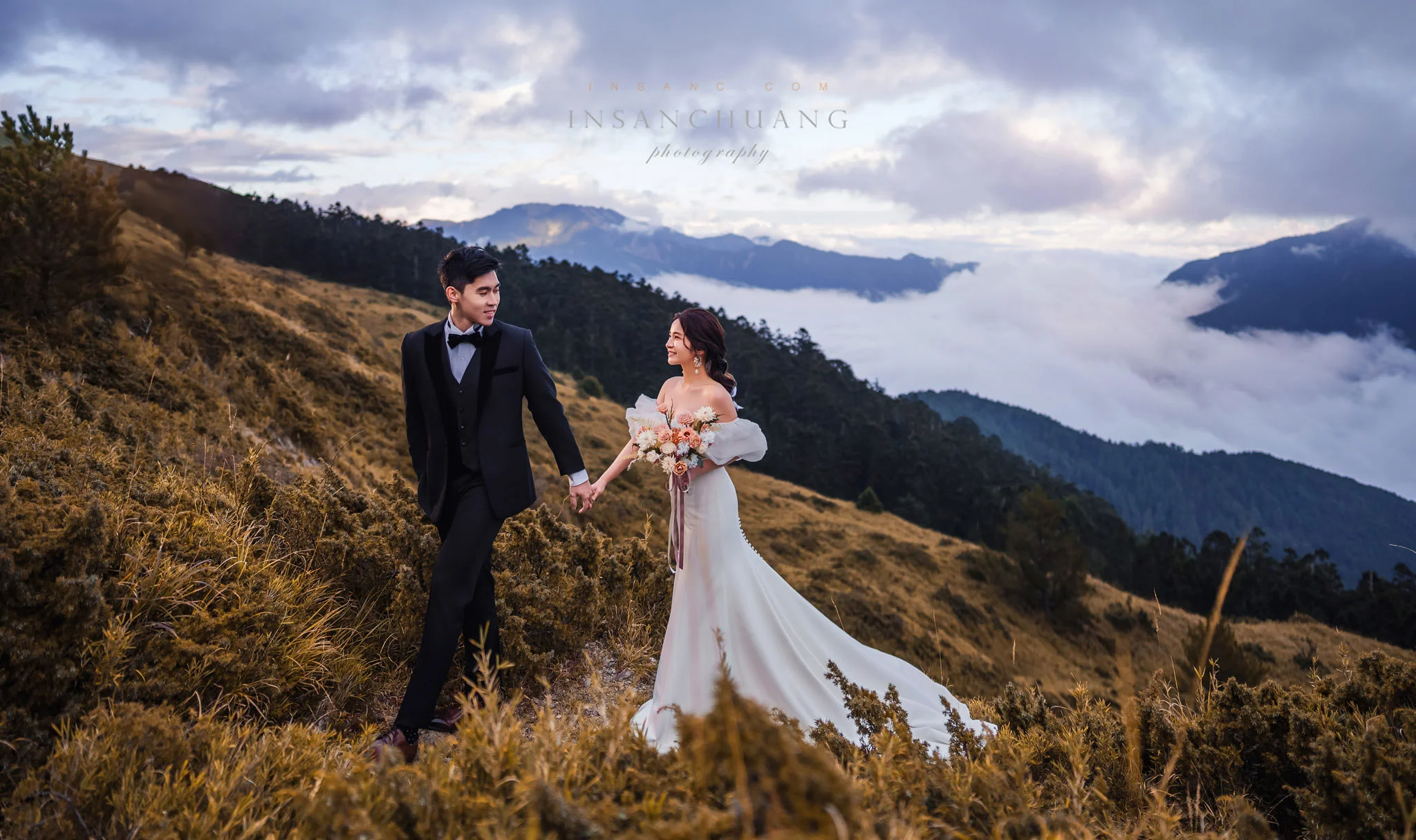 {婚攝英聖|自主婚紗}老曹+丸子合歡山婚紗攝影-高山婚紗-星空日出雲海婚紗-旗袍婚紗-造型:朵咪 婚攝英聖