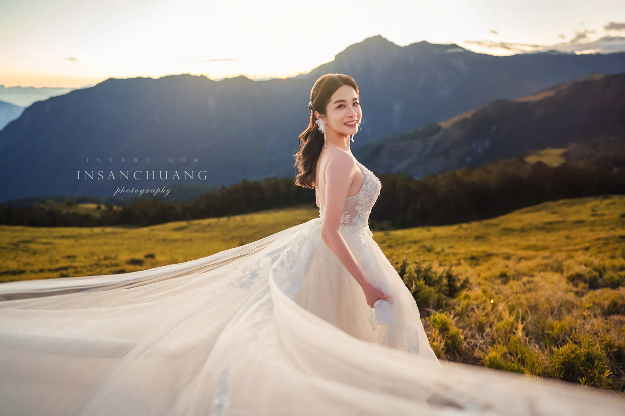 {婚攝英聖|自主婚紗}老曹+丸子合歡山婚紗攝影-高山婚紗-星空日出雲海婚紗-旗袍婚紗-造型:朵咪 婚攝英聖