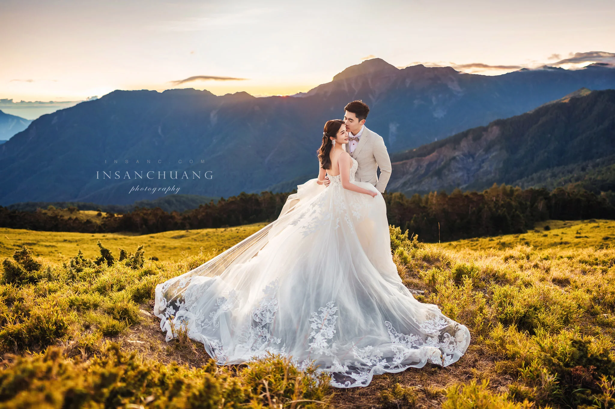 {婚攝英聖|自主婚紗}老曹+丸子合歡山婚紗攝影-高山婚紗-星空日出雲海婚紗-旗袍婚紗-造型:朵咪 婚攝英聖