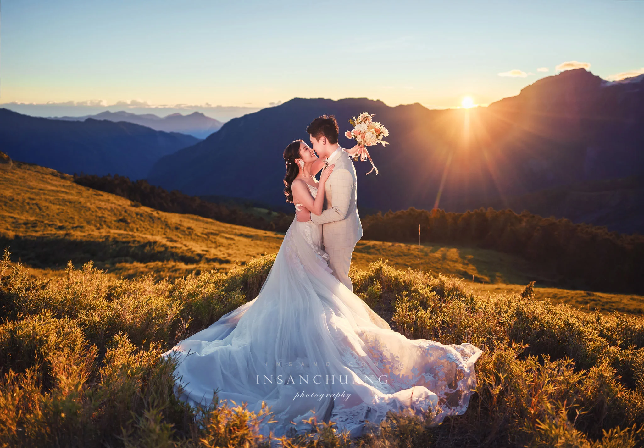 {婚攝英聖|自主婚紗}老曹+丸子合歡山婚紗攝影-高山婚紗-星空日出雲海婚紗-旗袍婚紗-造型:朵咪 婚攝英聖