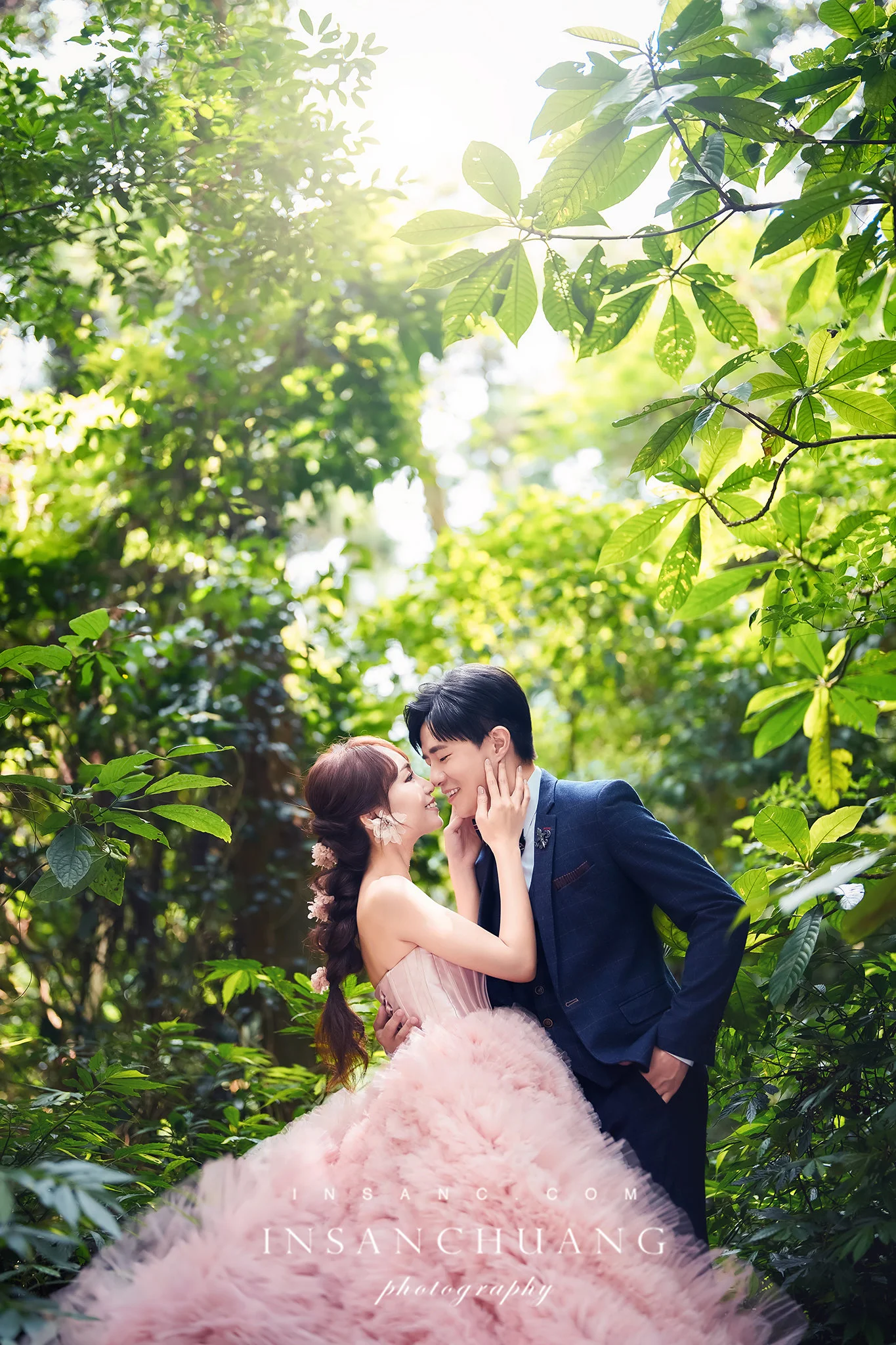 不會擺 pose 沒關係:6 種最自然的婚紗互動教學 2 不會擺 pose 沒關係:6 種最自然的婚紗互動教學 婚攝英聖