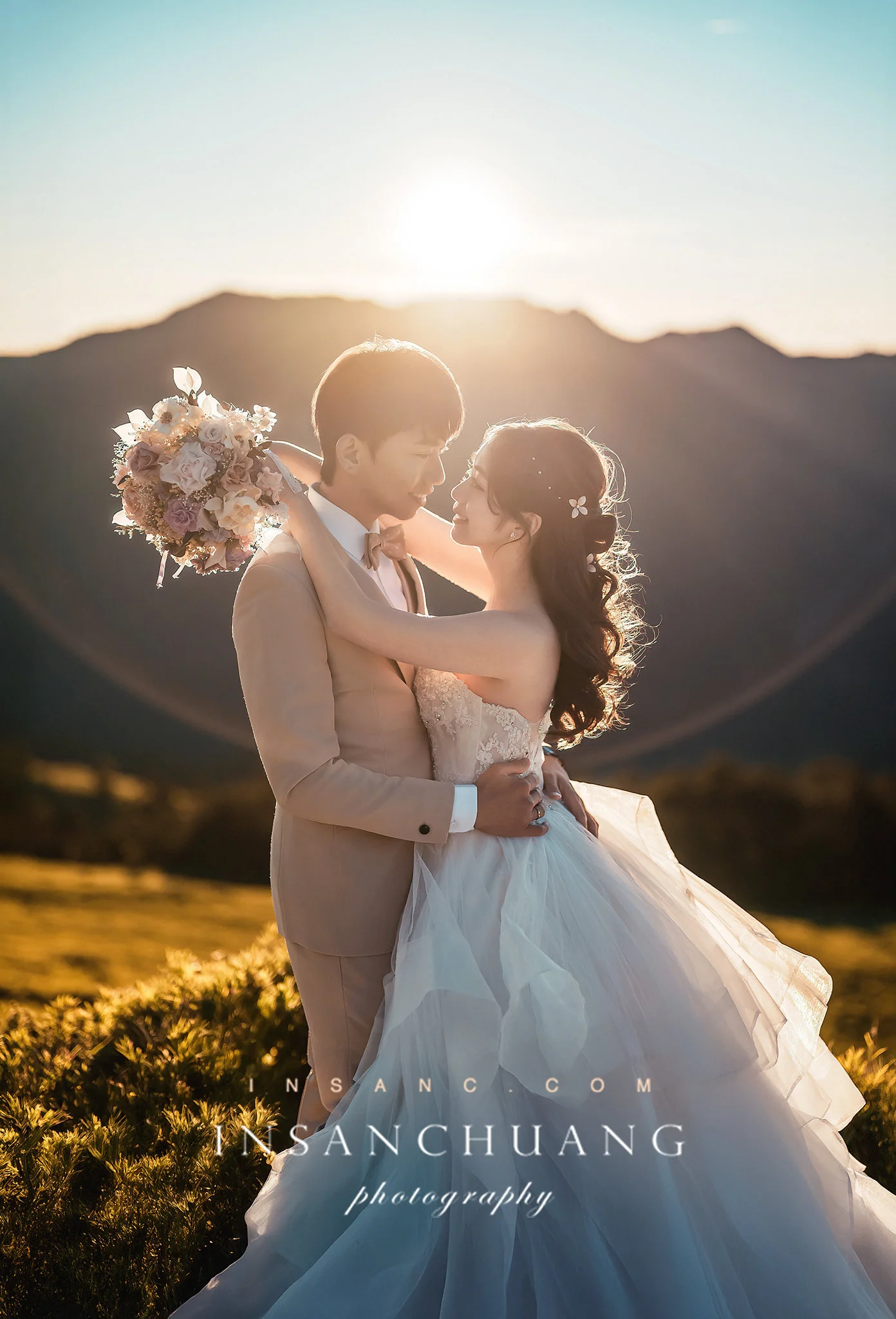 就算在雲霧翻湧之中,他們的愛不曾迷路:佑佑+KJ合歡山高山婚紗-造型:朵咪 5 就算在雲霧翻湧之中,他們的愛不曾迷路:佑佑+KJ合歡山高山婚紗-造型:朵咪 婚攝英聖