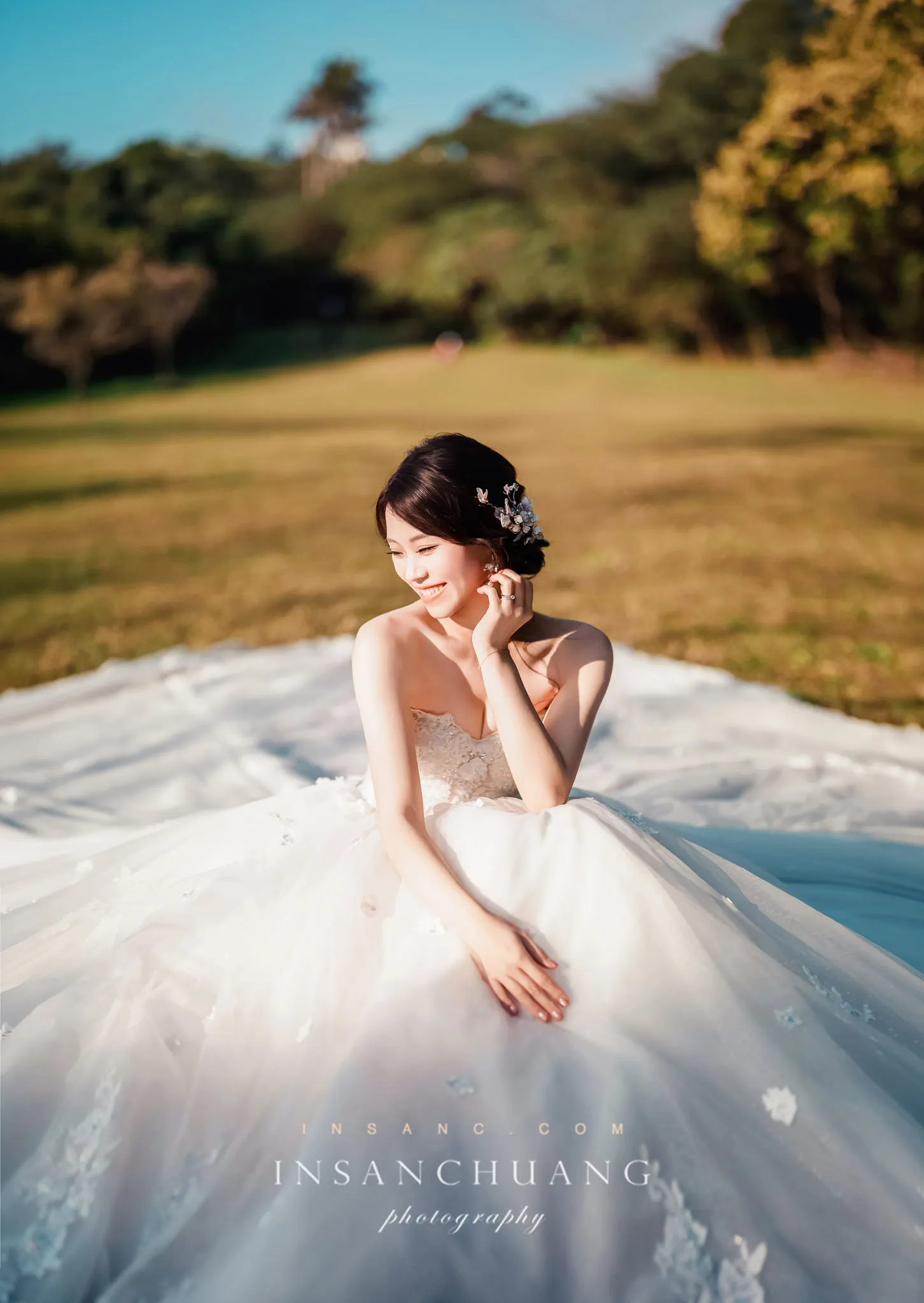 絕美陽明山光影婚紗：晉晉+璐璐最自然的呼吸感婚紗- 造型：朵咪 婚攝英聖