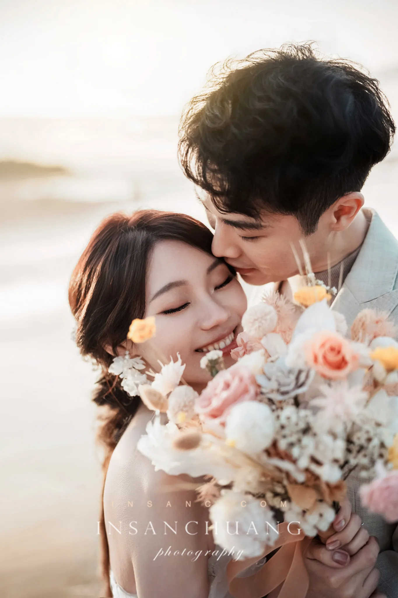 絕美陽明山光影婚紗：晉晉+璐璐最自然的呼吸感婚紗- 造型：朵咪 婚攝英聖