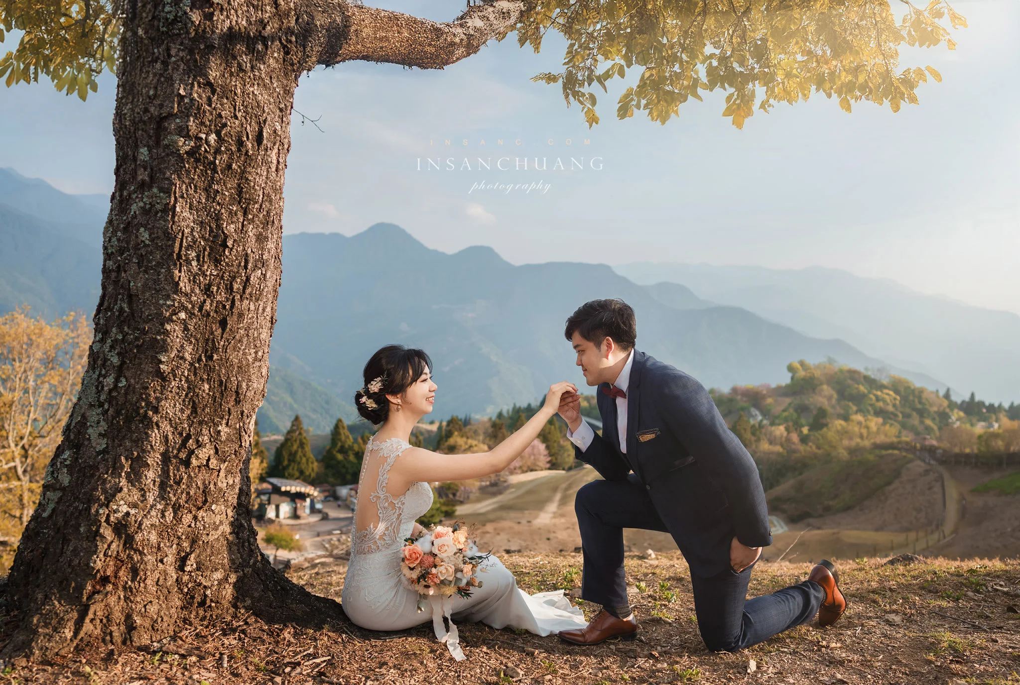 {婚攝英聖 |自主婚紗 }宗軒+芷伶合歡山婚紗-高山婚紗-星空日出婚紗攝影-青青草原-造型:朵咪 婚攝英聖