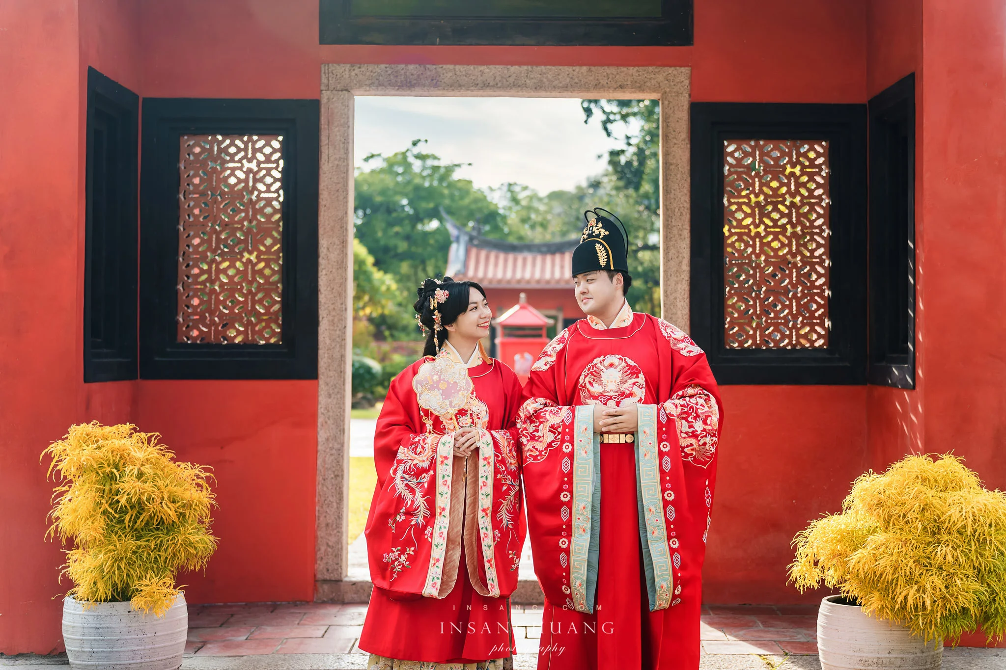 {婚攝英聖 |自主婚紗 }宗軒+芷伶漢服婚紗-古典婚紗-中式婚紗攝影-台南孔廟-造型:Yuki白色夢幻 婚攝英聖