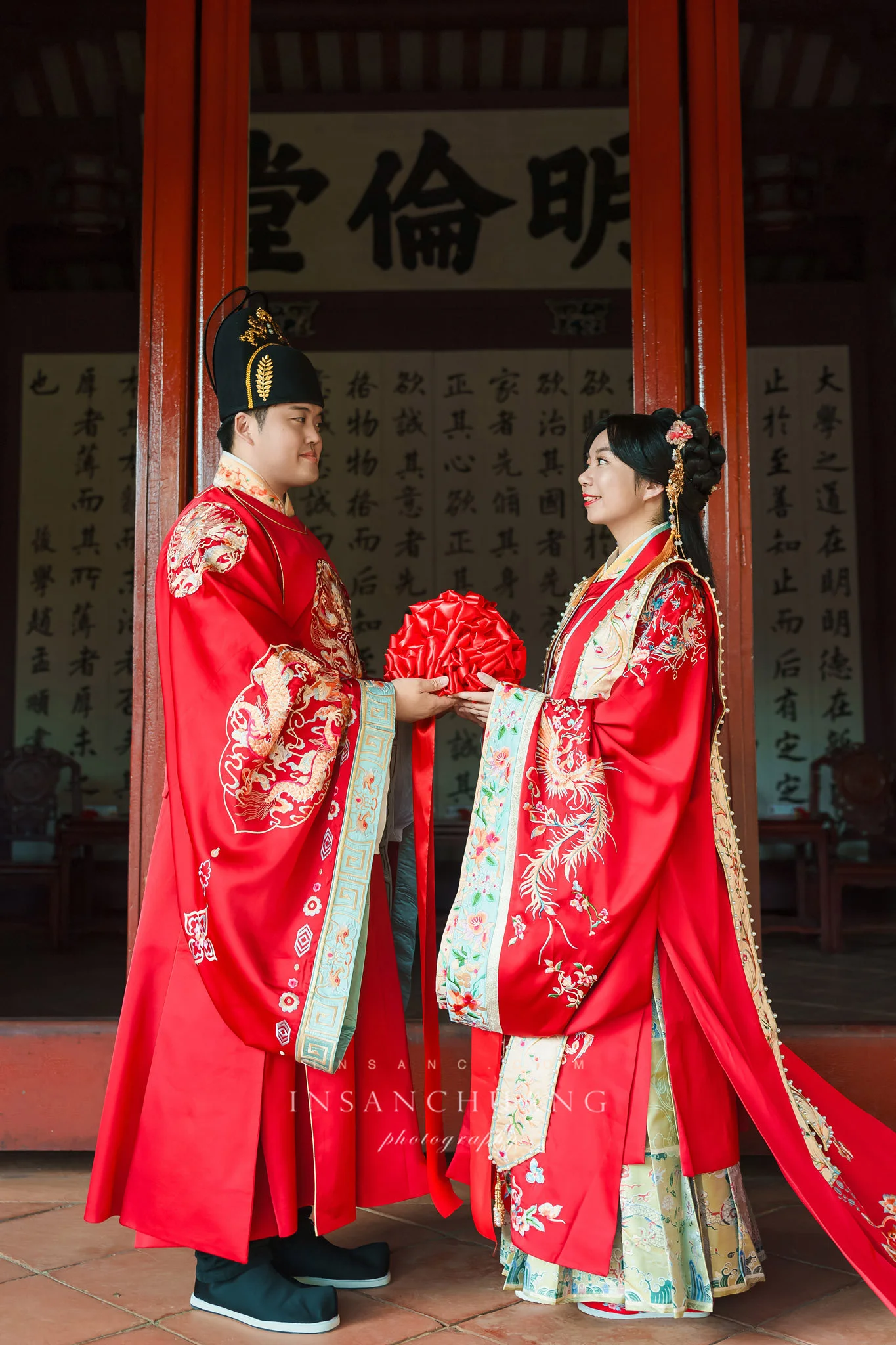 {婚攝英聖 |自主婚紗 }宗軒+芷伶漢服婚紗-古典婚紗-中式婚紗攝影-台南孔廟-造型:Yuki白色夢幻 婚攝英聖