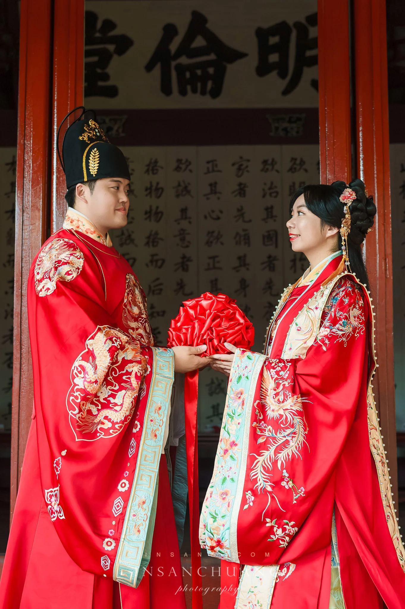 {婚攝英聖 |自主婚紗 }宗軒+芷伶漢服婚紗-古典婚紗-中式婚紗攝影-台南孔廟-造型:Yuki白色夢幻 婚攝英聖