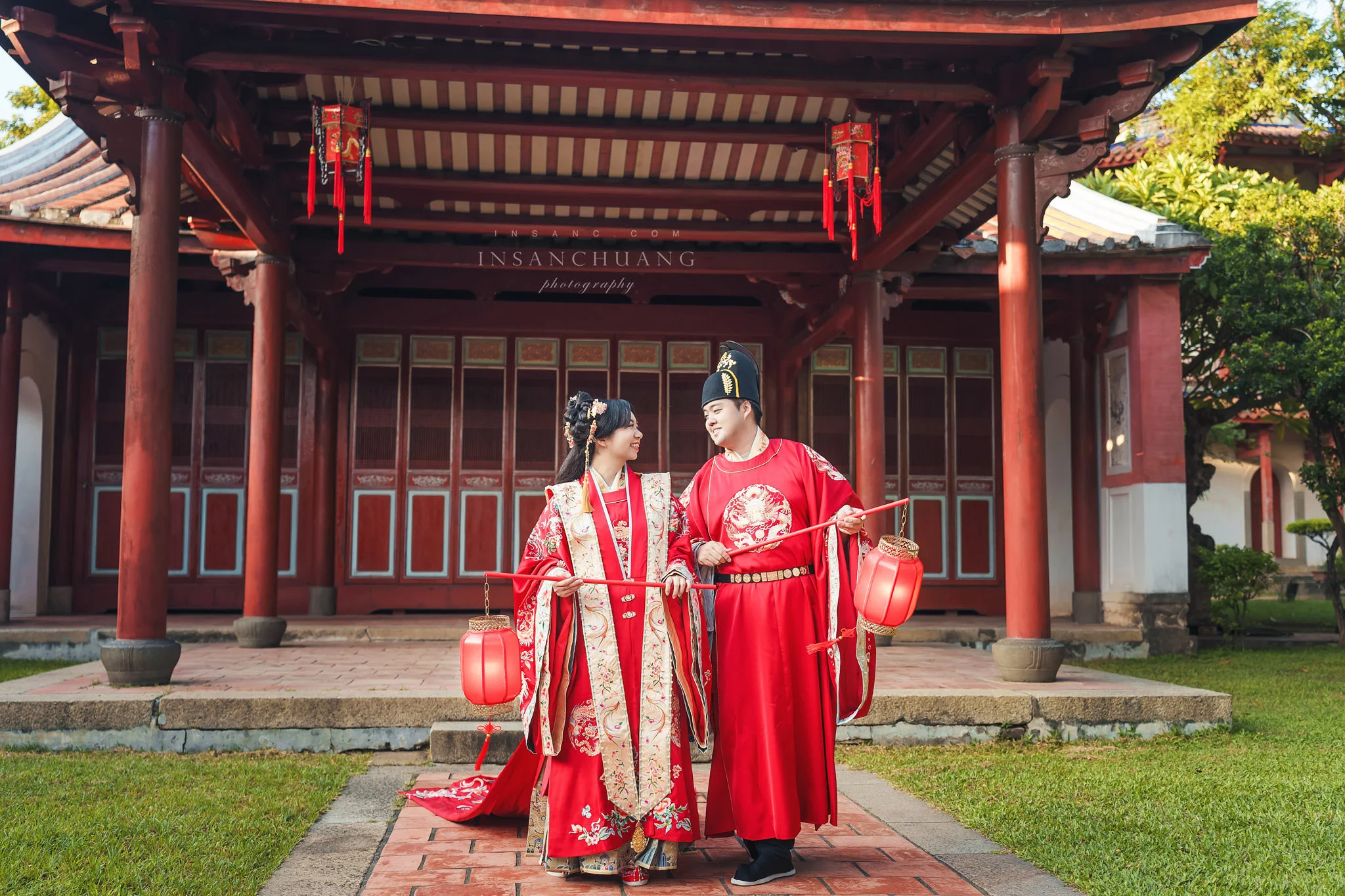 {婚攝英聖 |自主婚紗 }宗軒+芷伶漢服婚紗-古典婚紗-中式婚紗攝影-台南孔廟-造型:Yuki白色夢幻 婚攝英聖