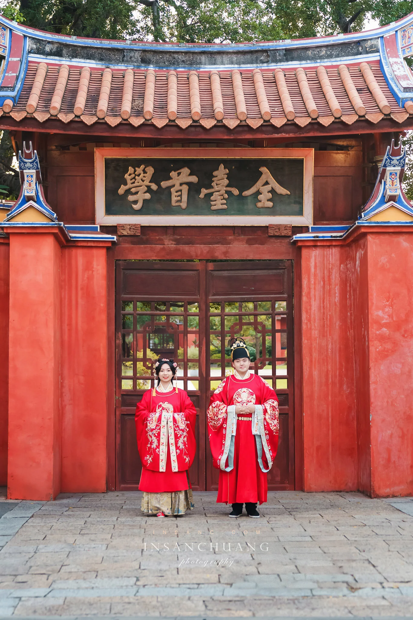 {婚攝英聖 |自主婚紗 }宗軒+芷伶漢服婚紗-古典婚紗-中式婚紗攝影-台南孔廟-造型:Yuki白色夢幻 婚攝英聖