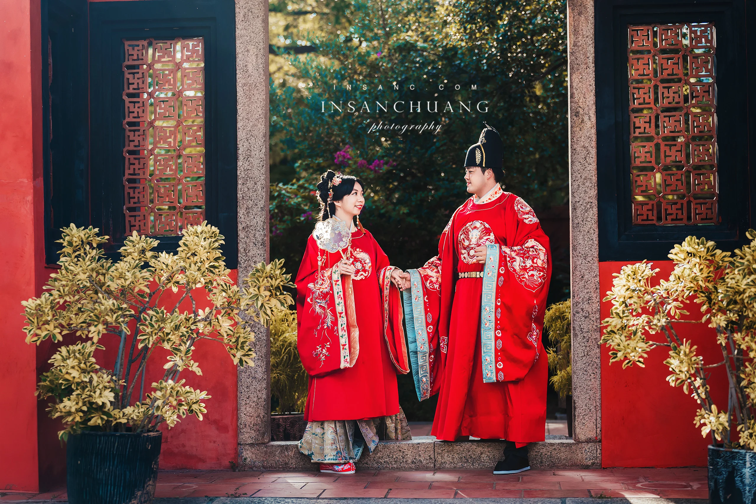 {婚攝英聖 |自主婚紗 }宗軒+芷伶漢服婚紗-古典婚紗-中式婚紗攝影-台南孔廟-造型:Yuki白色夢幻 婚攝英聖