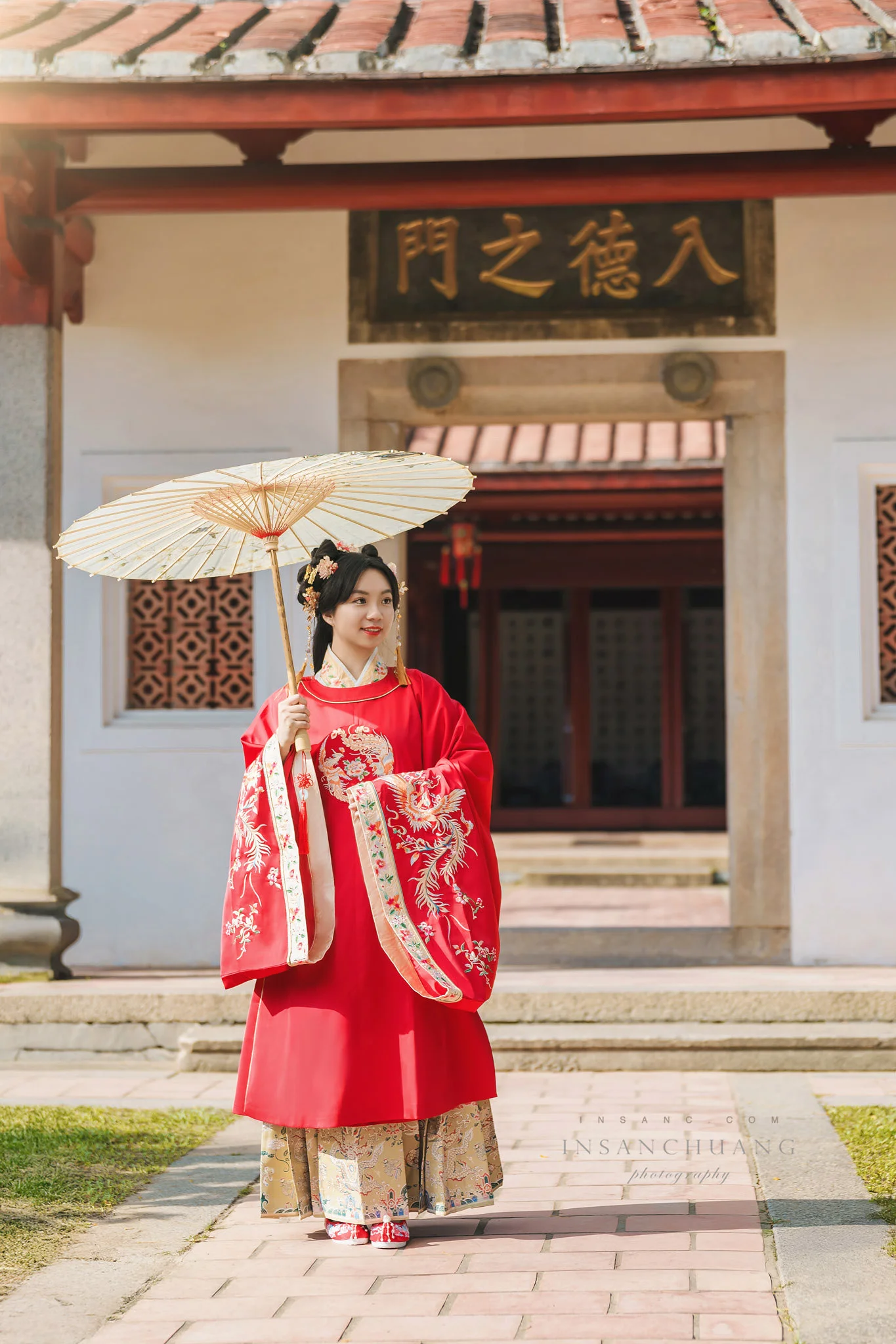 {婚攝英聖 |自主婚紗 }宗軒+芷伶漢服婚紗-古典婚紗-中式婚紗攝影-台南孔廟-造型:Yuki白色夢幻 婚攝英聖
