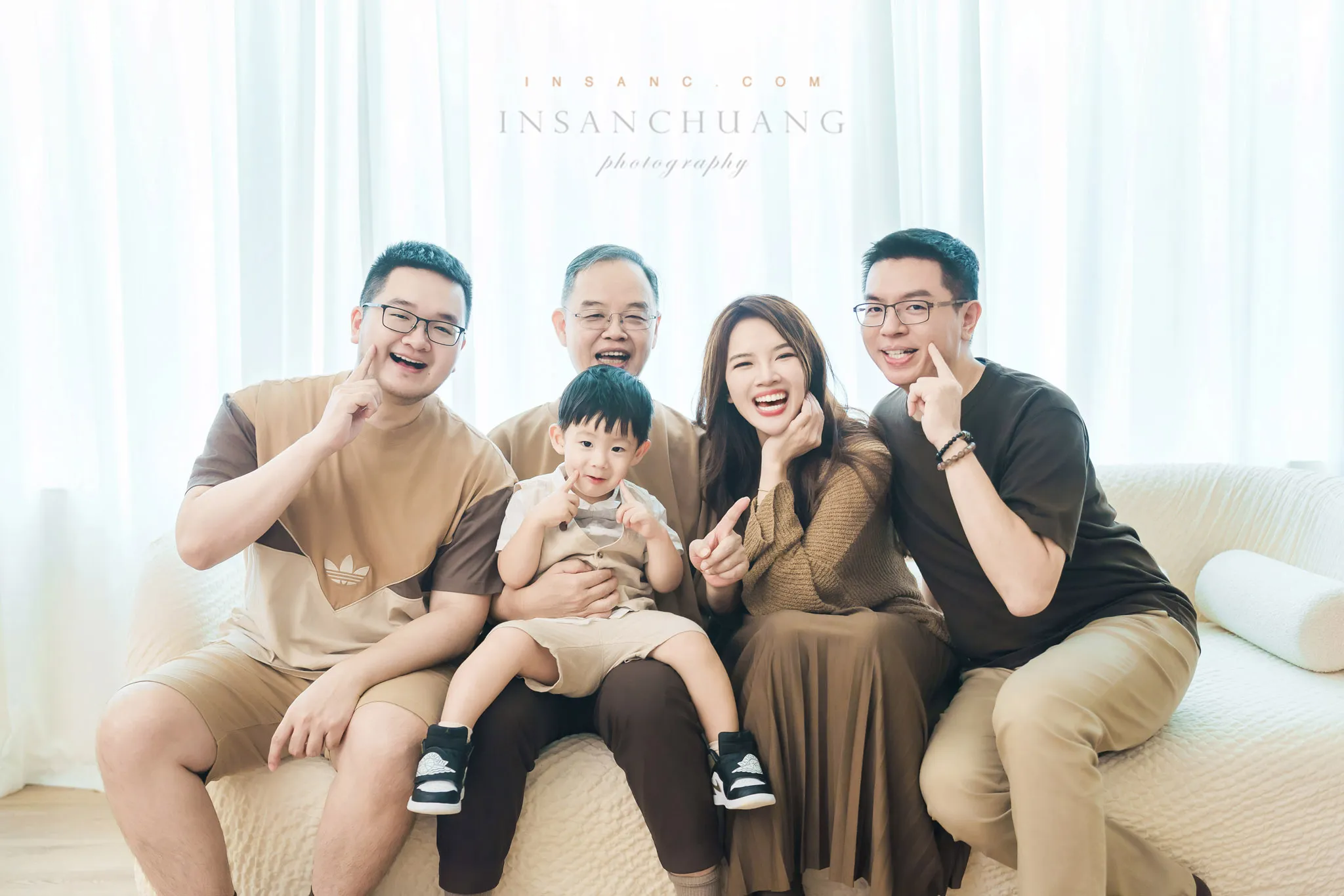 {婚攝英聖|親子攝影}薇婷莉婷全家福-Casper2歲 婚攝英聖