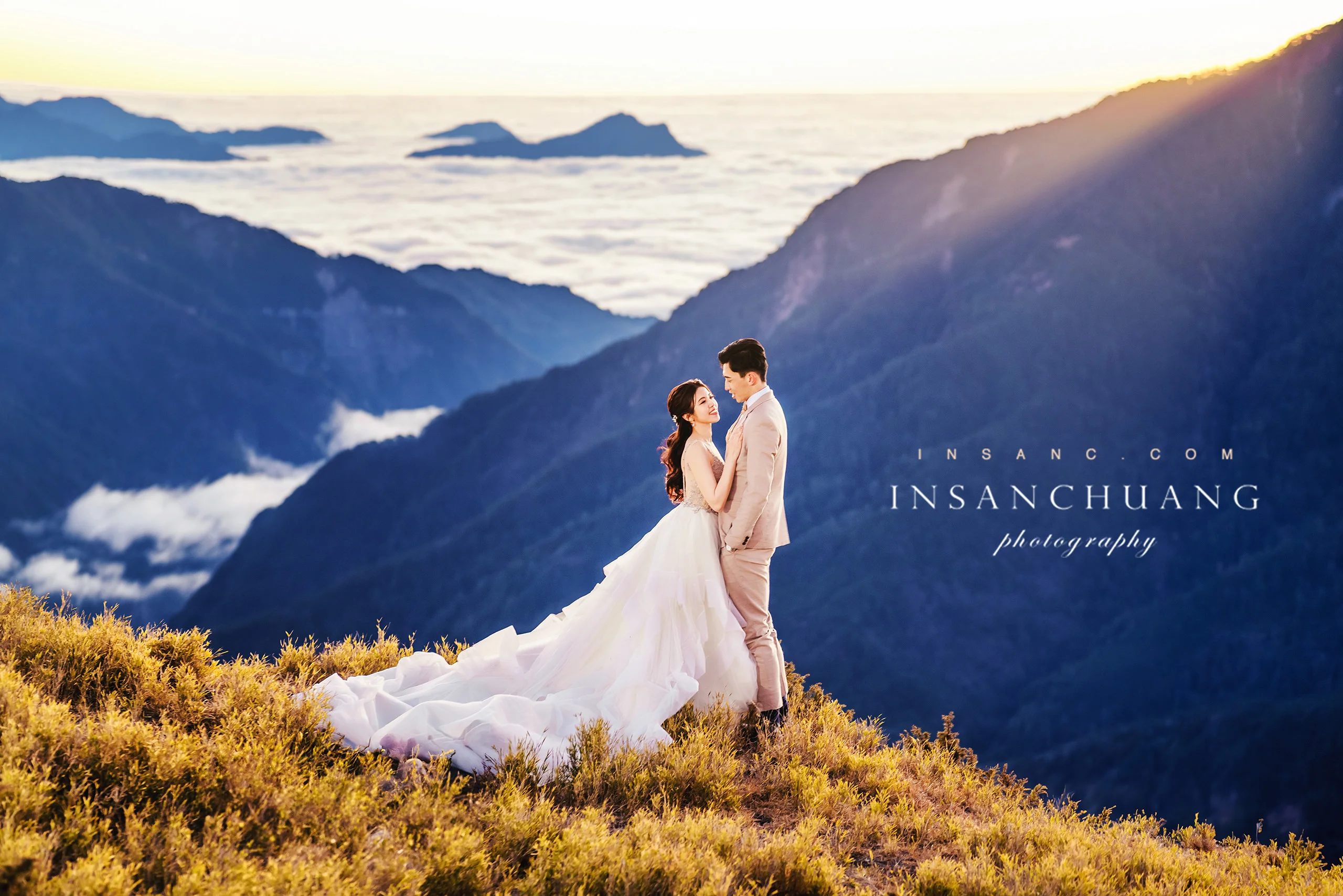 {婚攝英聖|自主婚紗}楊+Abby合歡山高山婚紗-星空日出婚紗攝影-便服婚紗-造型:朵咪 婚攝英聖