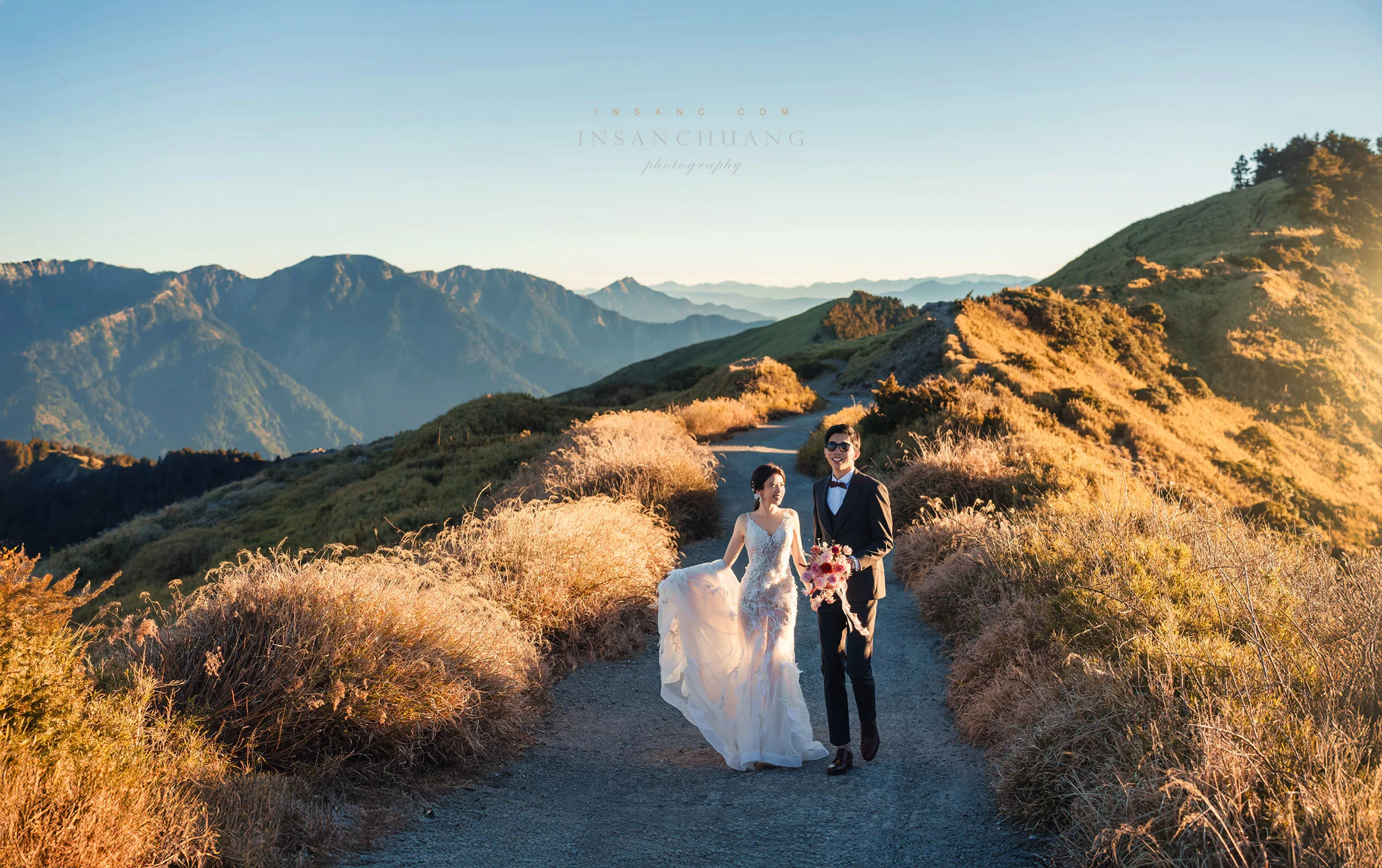{婚攝英聖|自主婚紗}楊+Abby合歡山高山婚紗-星空日出婚紗攝影-便服婚紗-造型:朵咪 婚攝英聖