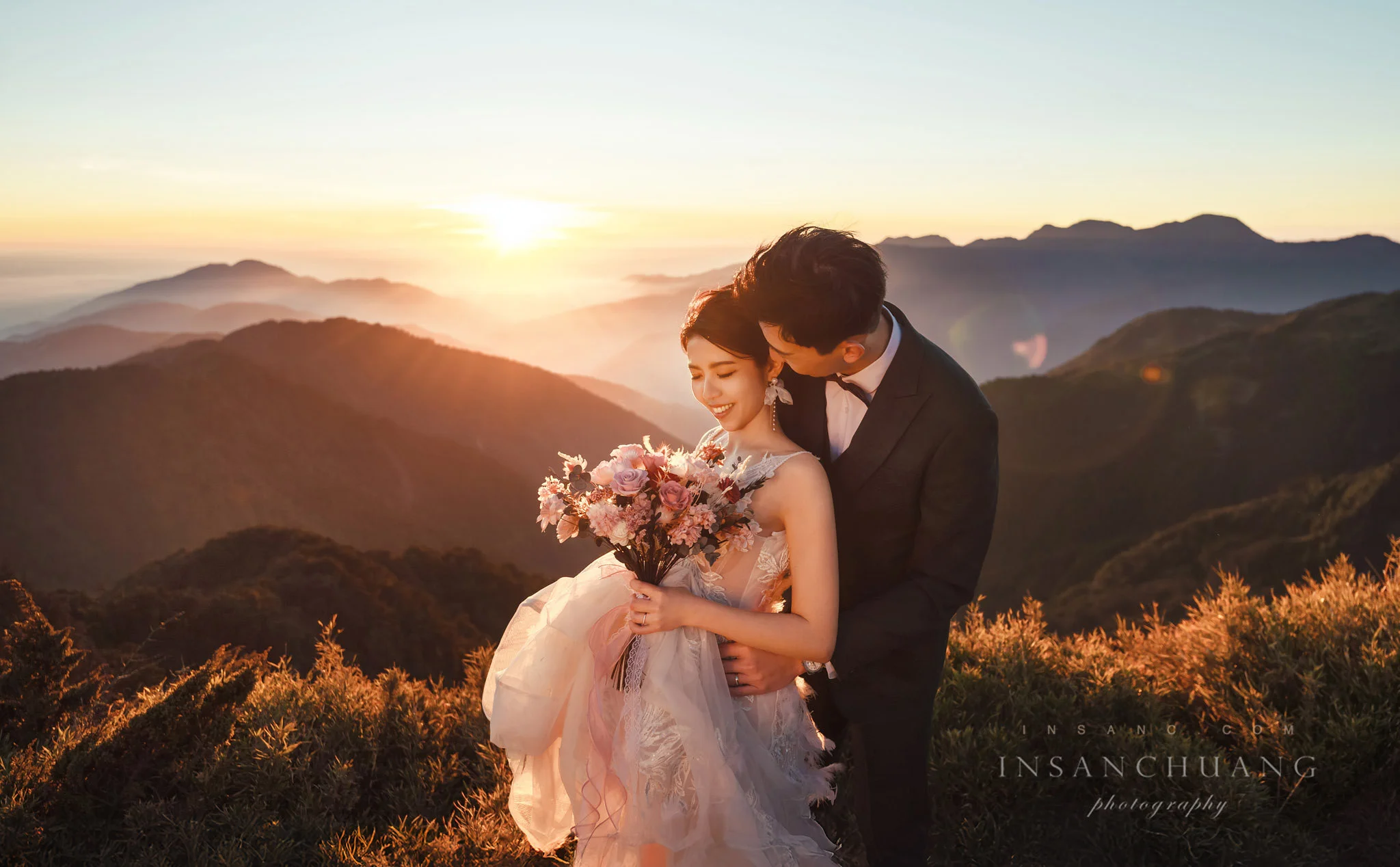 {婚攝英聖|自主婚紗}楊+Abby合歡山高山婚紗-星空日出婚紗攝影-便服婚紗-造型:朵咪 婚攝英聖