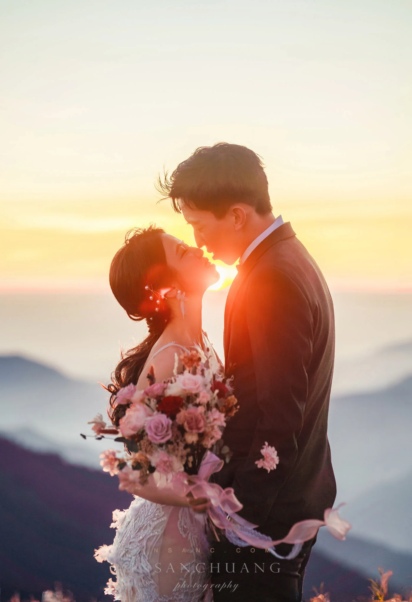 {婚攝英聖|自主婚紗}楊+Abby合歡山高山婚紗-星空日出婚紗攝影-便服婚紗-造型:朵咪 婚攝英聖