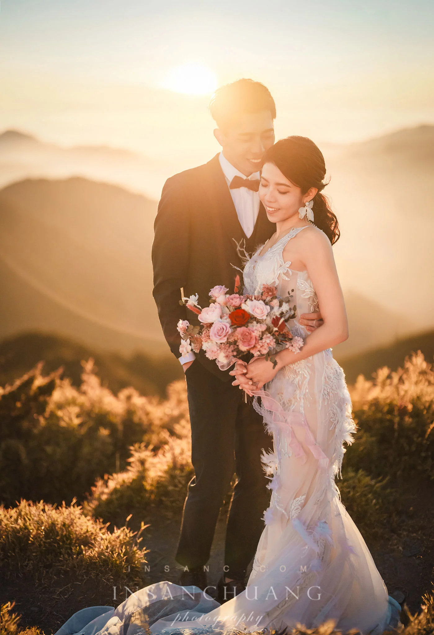 {婚攝英聖|自主婚紗}楊+Abby合歡山高山婚紗-星空日出婚紗攝影-便服婚紗-造型:朵咪 婚攝英聖