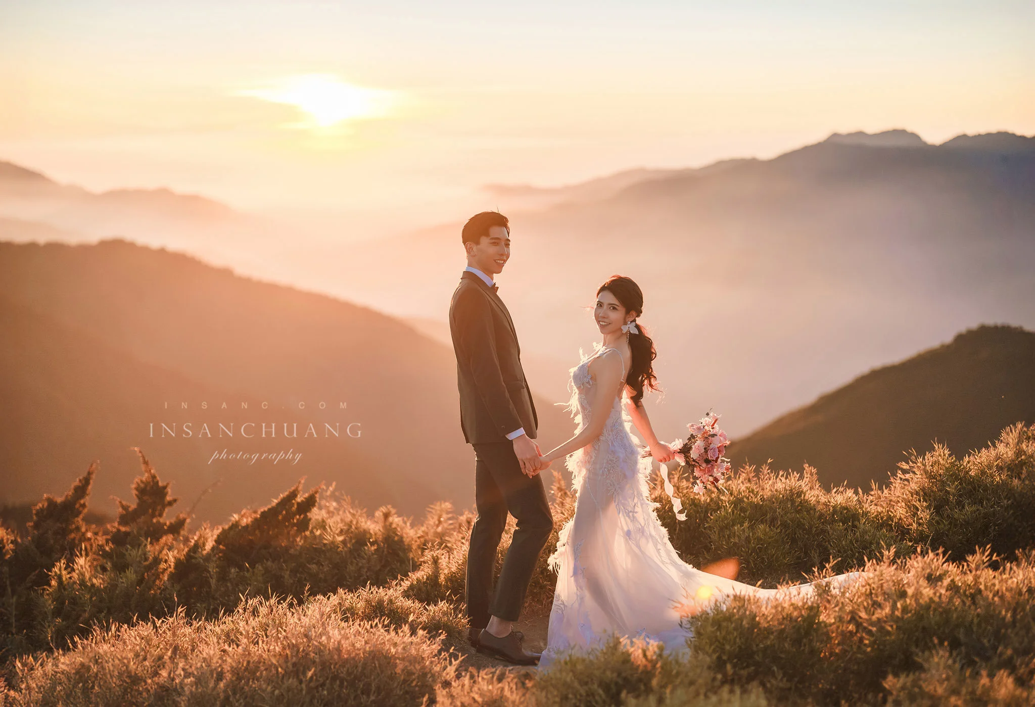 {婚攝英聖|自主婚紗}楊+Abby合歡山高山婚紗-星空日出婚紗攝影-便服婚紗-造型:朵咪 婚攝英聖