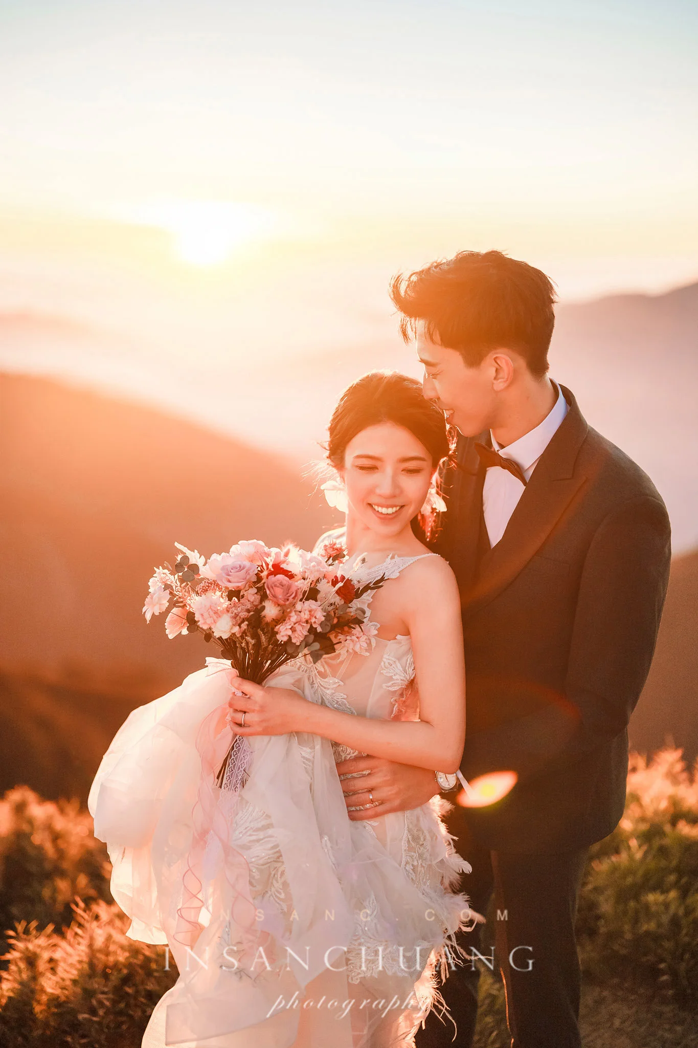 {婚攝英聖|自主婚紗}楊+Abby合歡山高山婚紗-星空日出婚紗攝影-便服婚紗-造型:朵咪 婚攝英聖