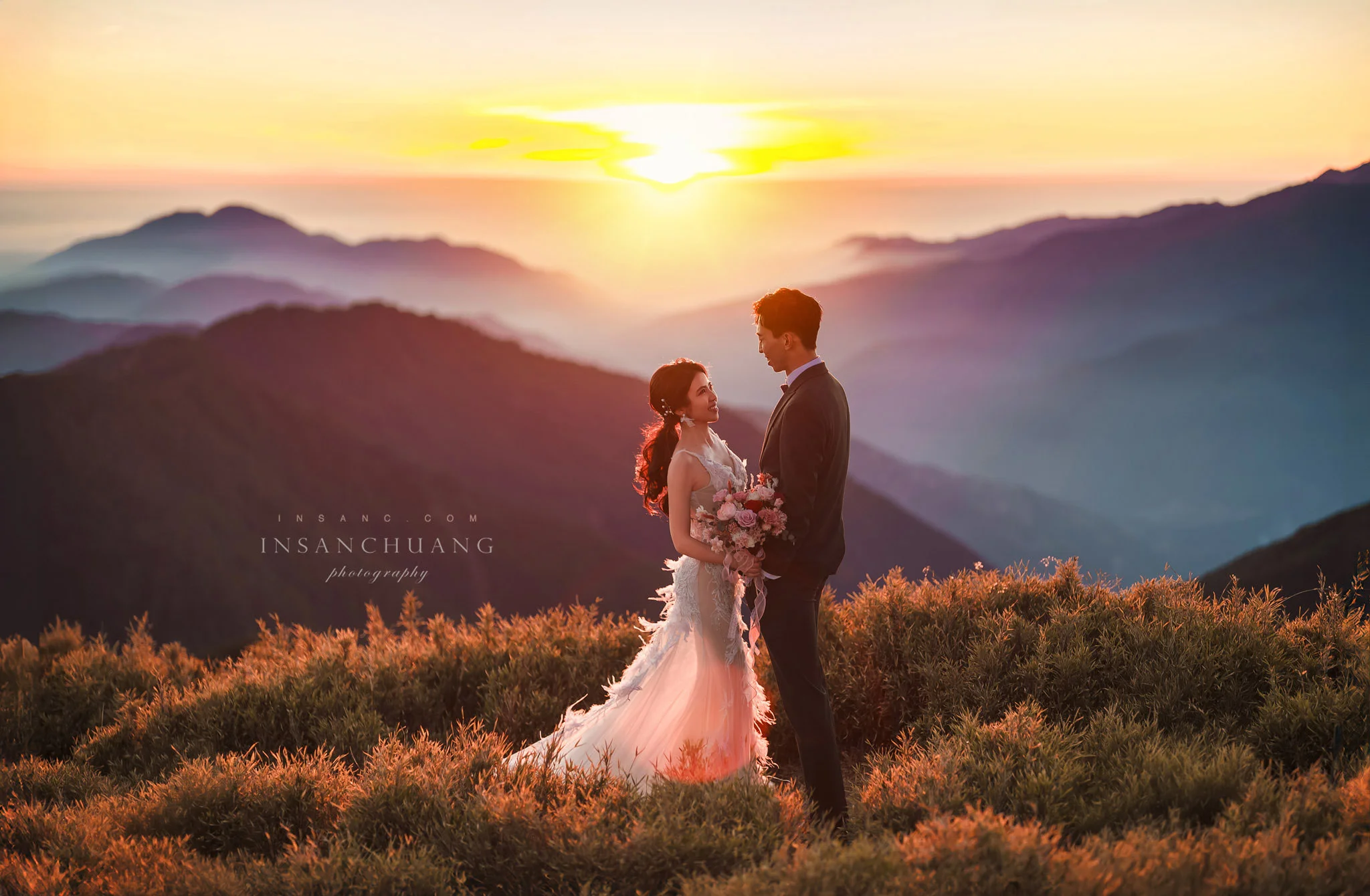{婚攝英聖|自主婚紗}楊+Abby合歡山高山婚紗-星空日出婚紗攝影-便服婚紗-造型:朵咪 婚攝英聖